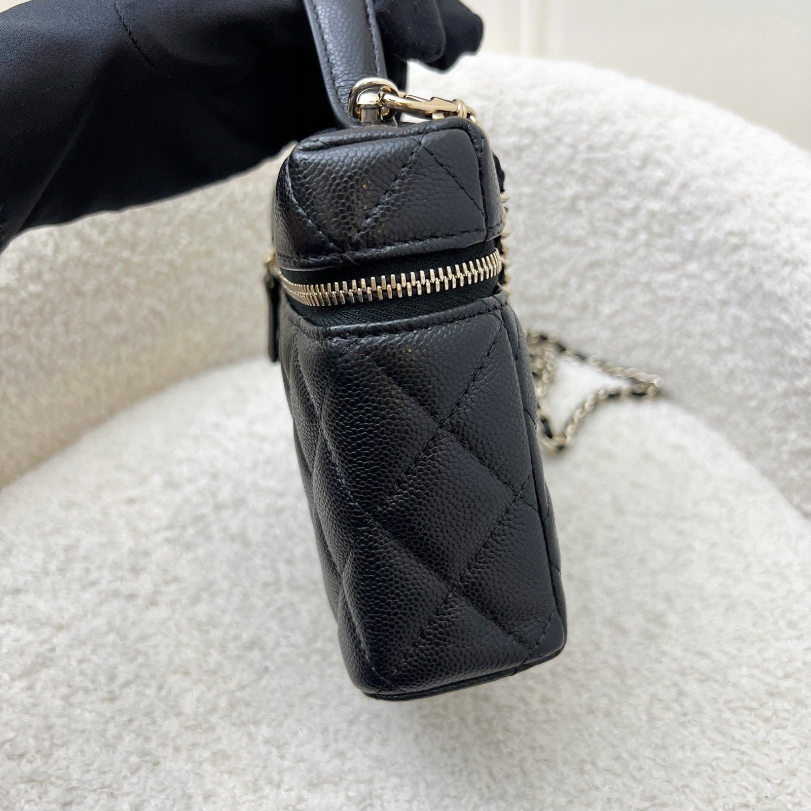 Chanel [Brand New Aug 2025] Chanel Vanity Bag - Rovelle Bags