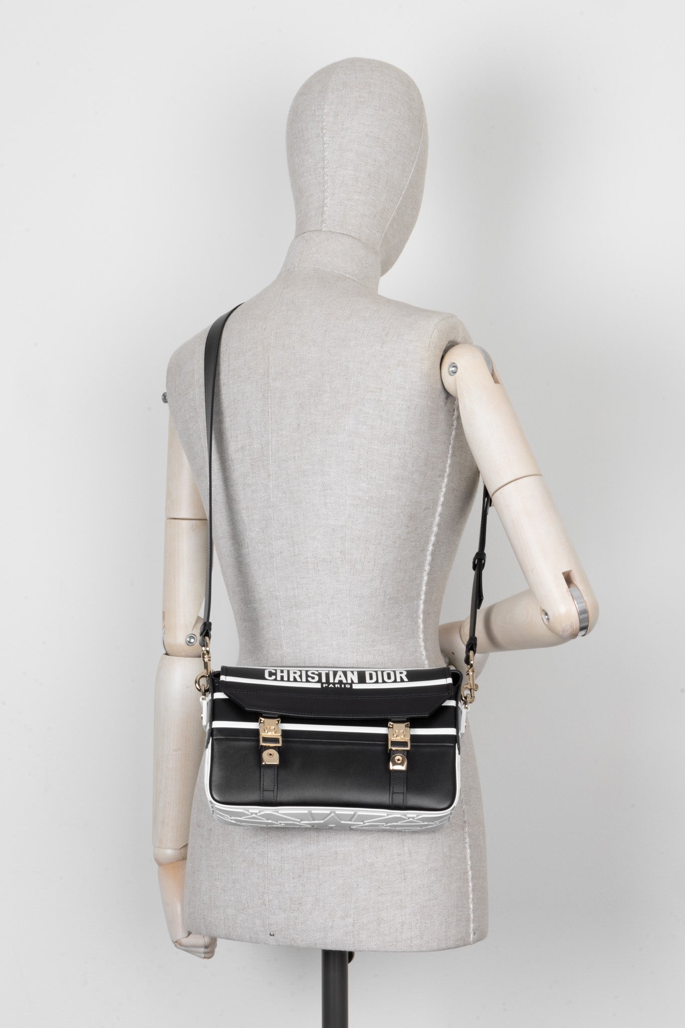 Dior Diorcamp Crossbody - Rovelle Bags
