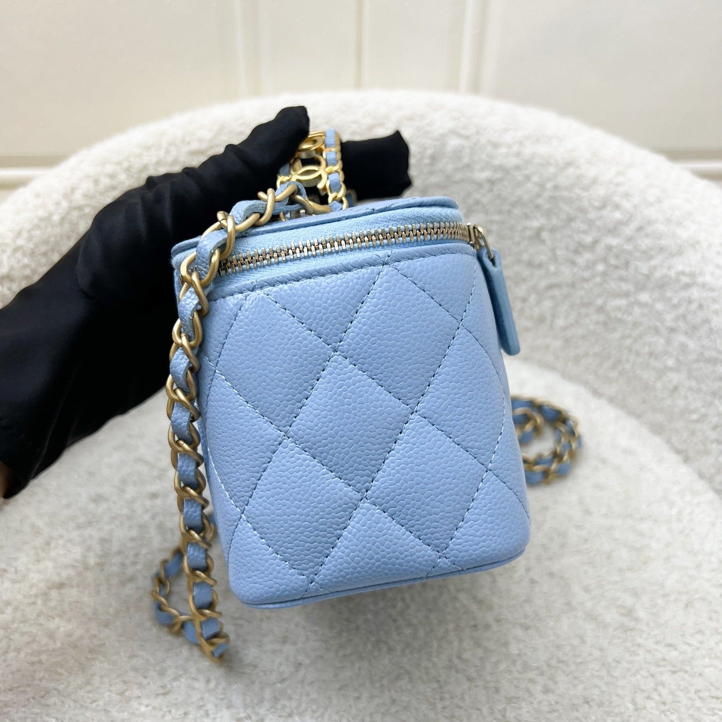 Chanel 22S "Pick Me Up" Vanity Handbag - Rovelle Bags