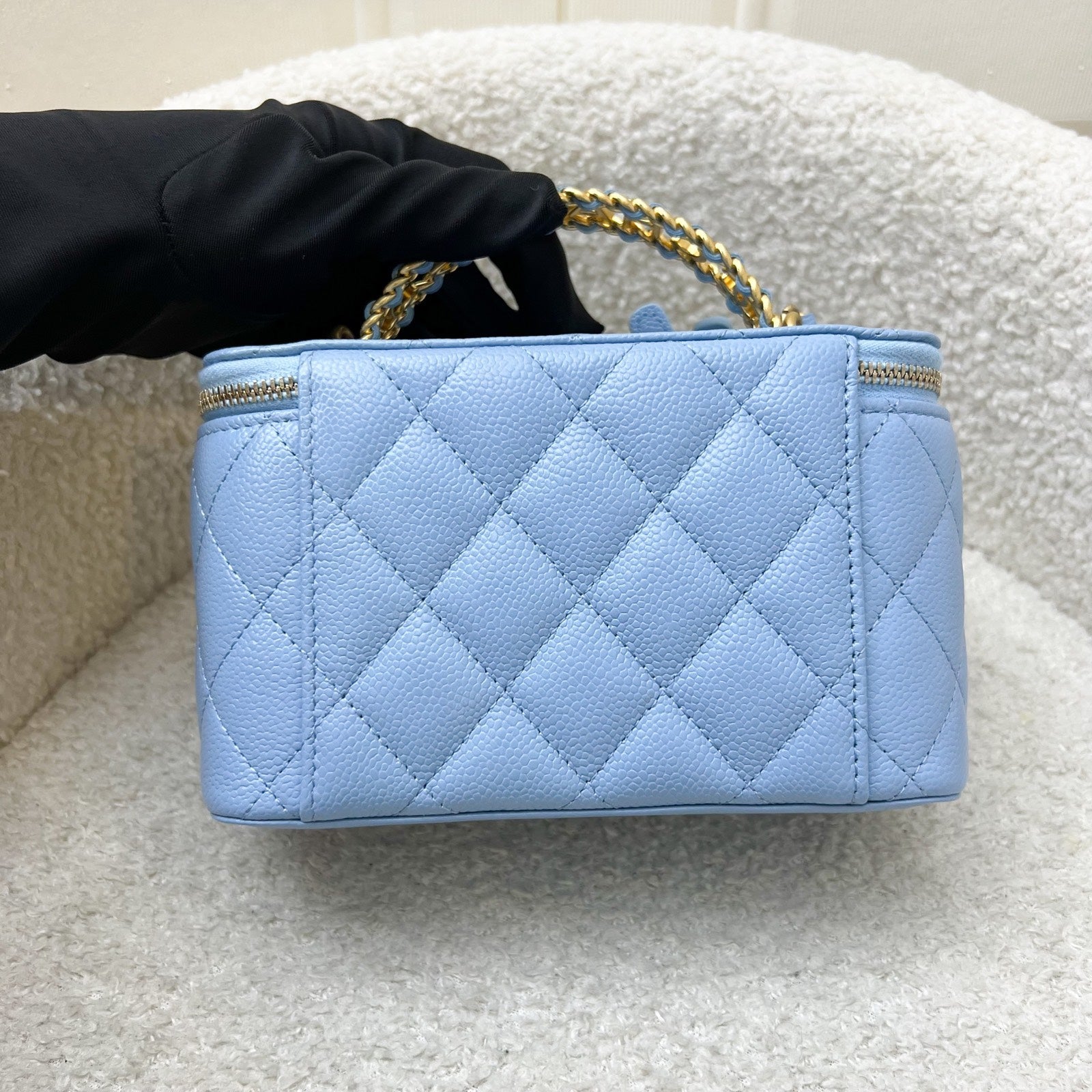 Chanel 22S "Pick Me Up" Vanity Handbag - Rovelle Bags