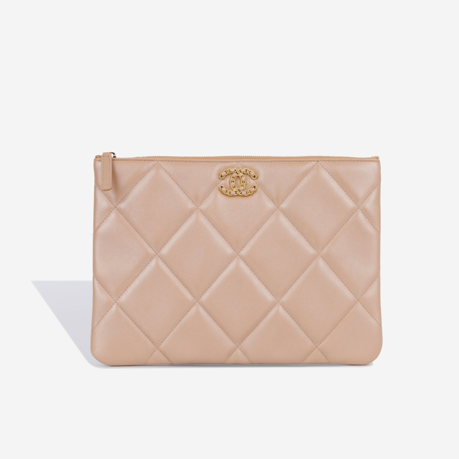 Chanel Chanel 19 Shoulder Bag - Rovelle Bags