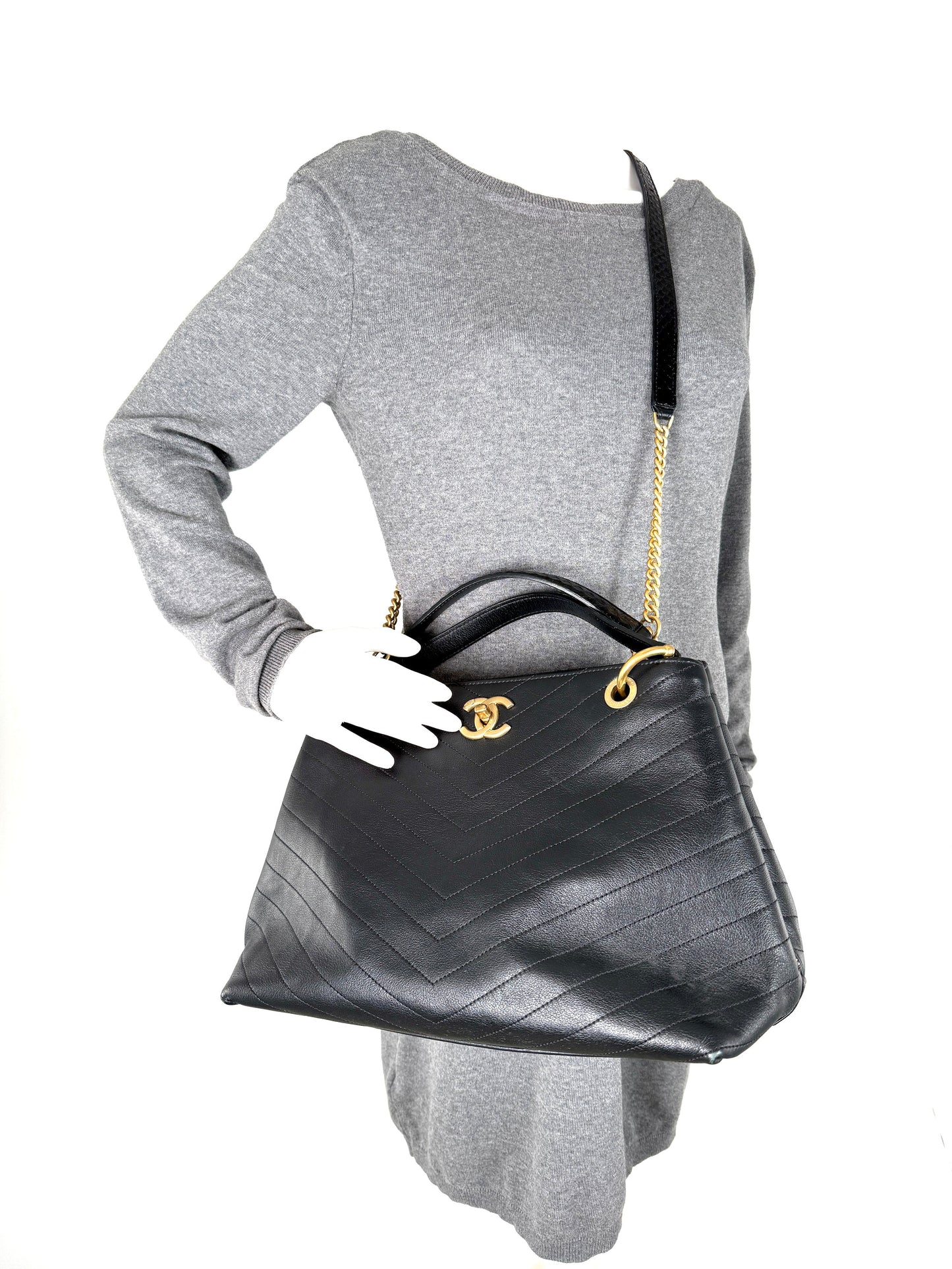 Chanel Large Chevron Stitched Chic Shopping Tote Bag - Rovelle Bags