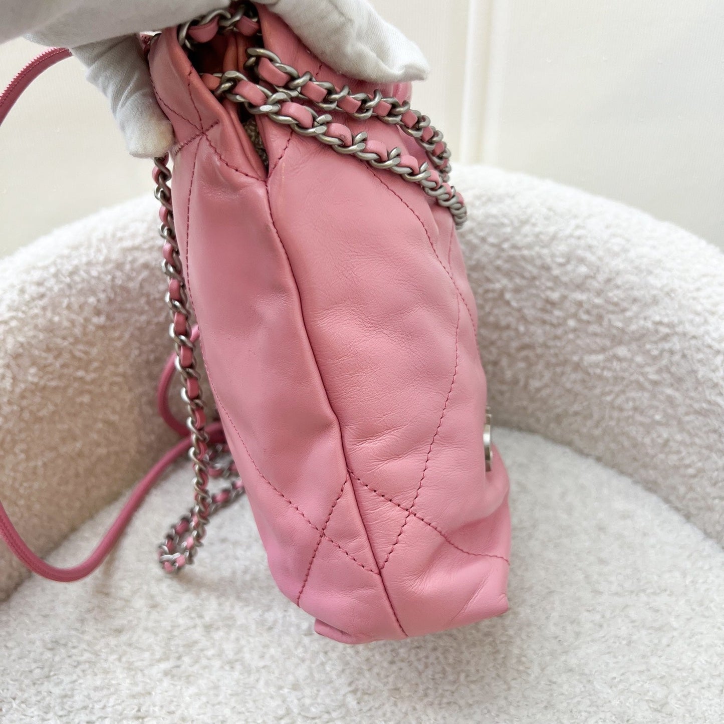 Chanel 22 Mini Hobo Handbag - Rovelle Bags