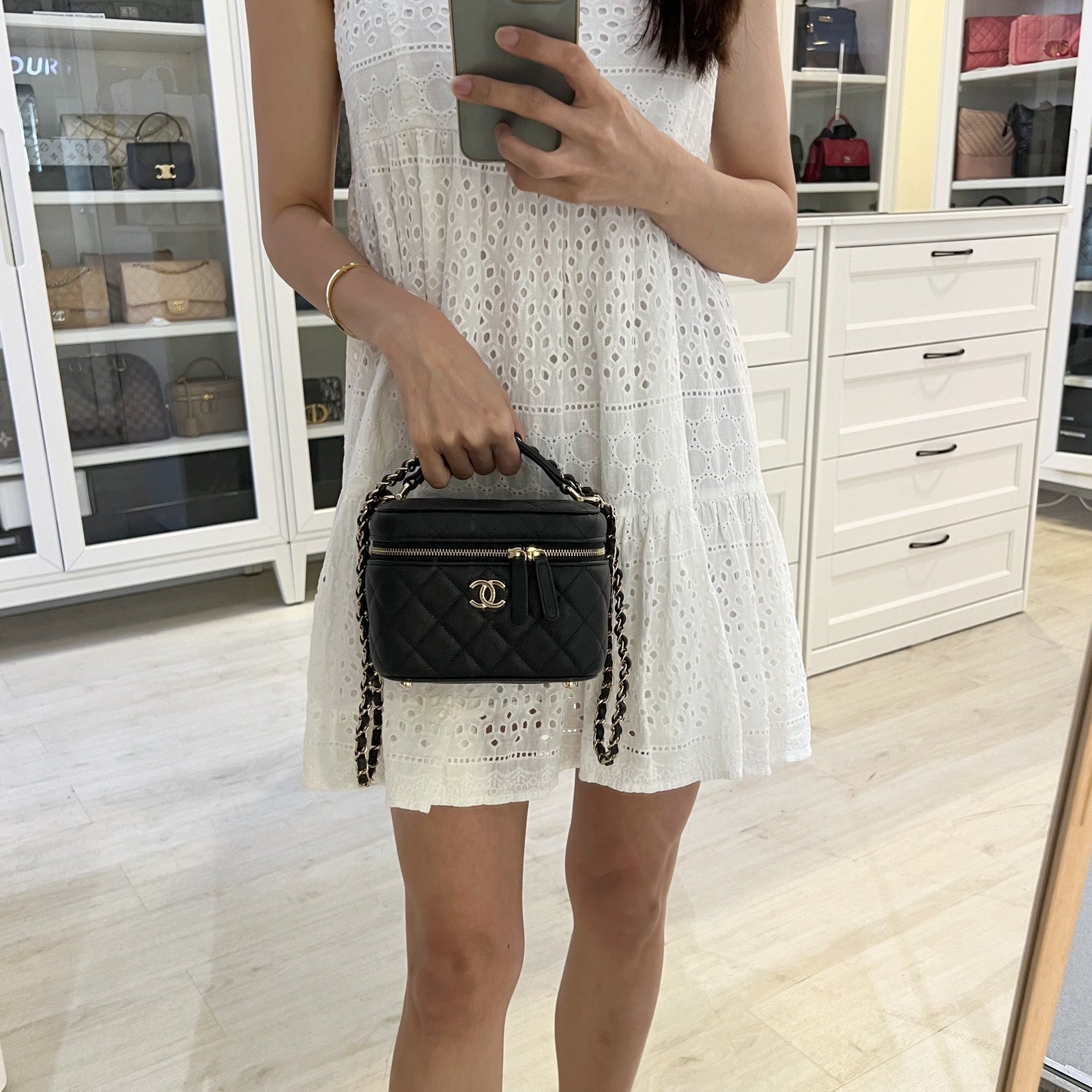 Chanel 22S Top Handle Vanity Case Handbag - Rovelle Bags