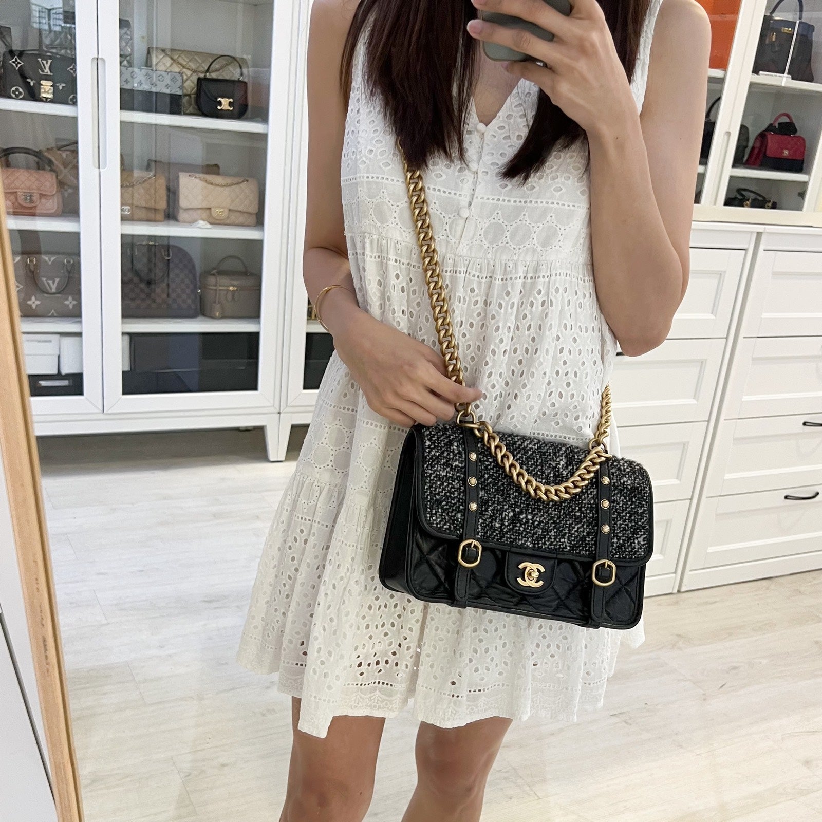 Chanel 21B Messenger Flap Flap Bag - Rovelle Bags