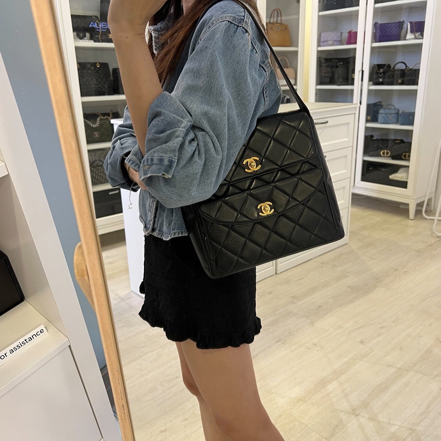 Chanel Double Pocket Shoulder Shoulder Bag - Rovelle Bags
