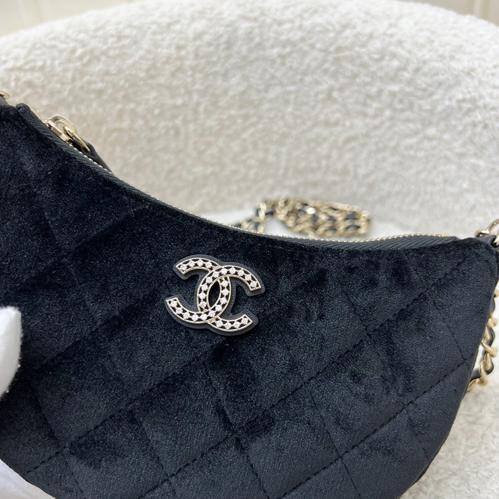 Chanel VIP Gift Crossbody Crossbody Bag - Rovelle Bags