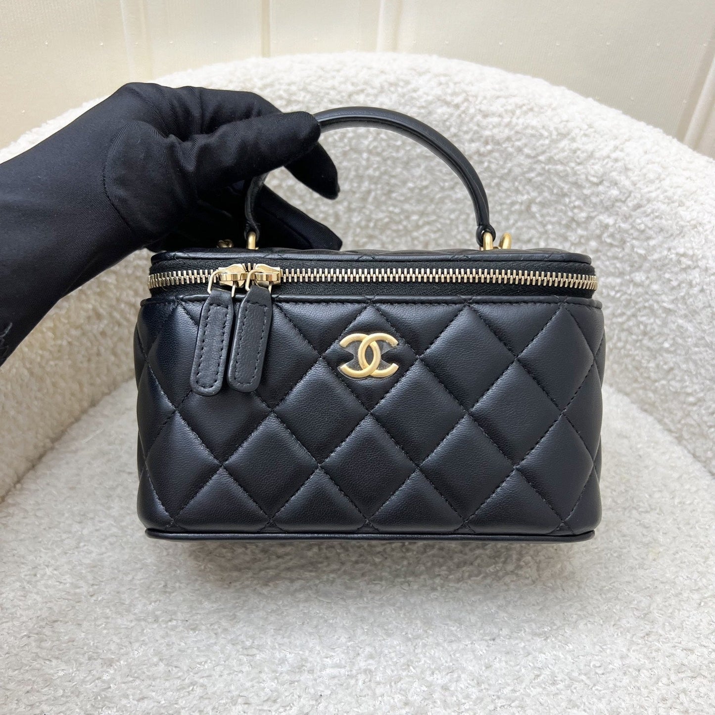 Chanel Top Handle Small Vanity in Handbag - Rovelle Bags
