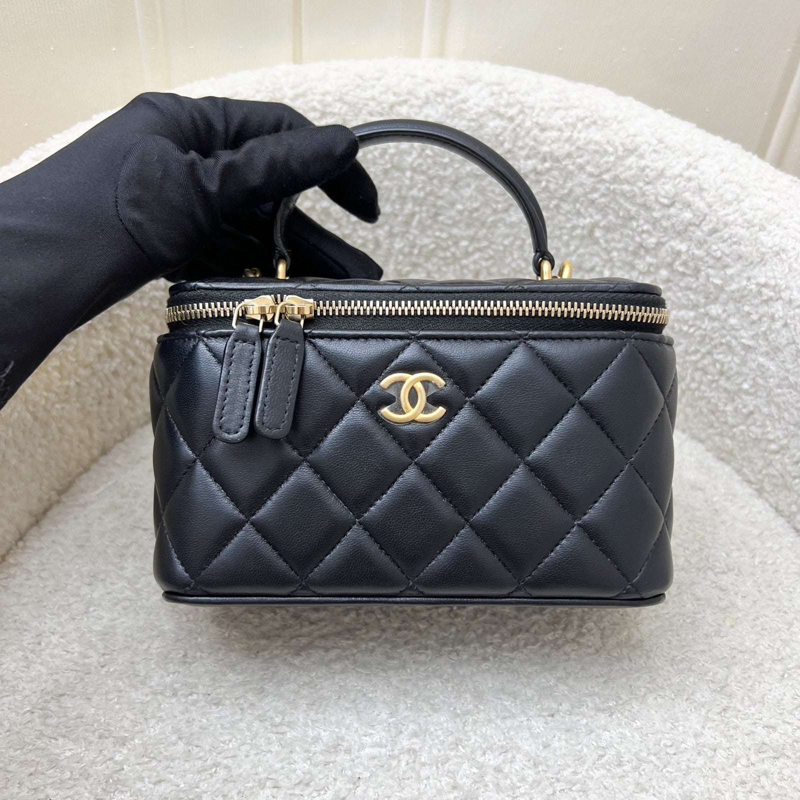 Chanel Top Handle Small Vanity in Handbag - Rovelle Bags