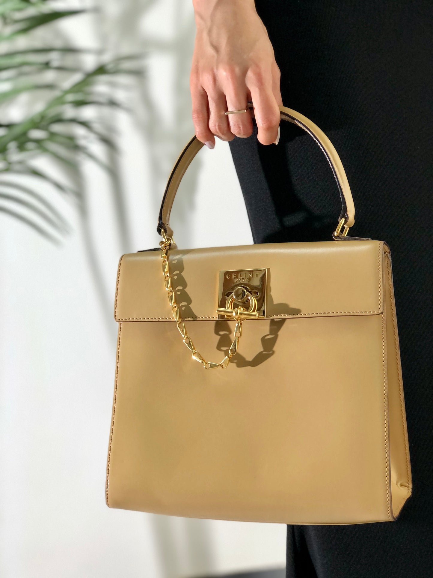 CELINE Toggle Clasp Chain Handbag Beige Old Celine
