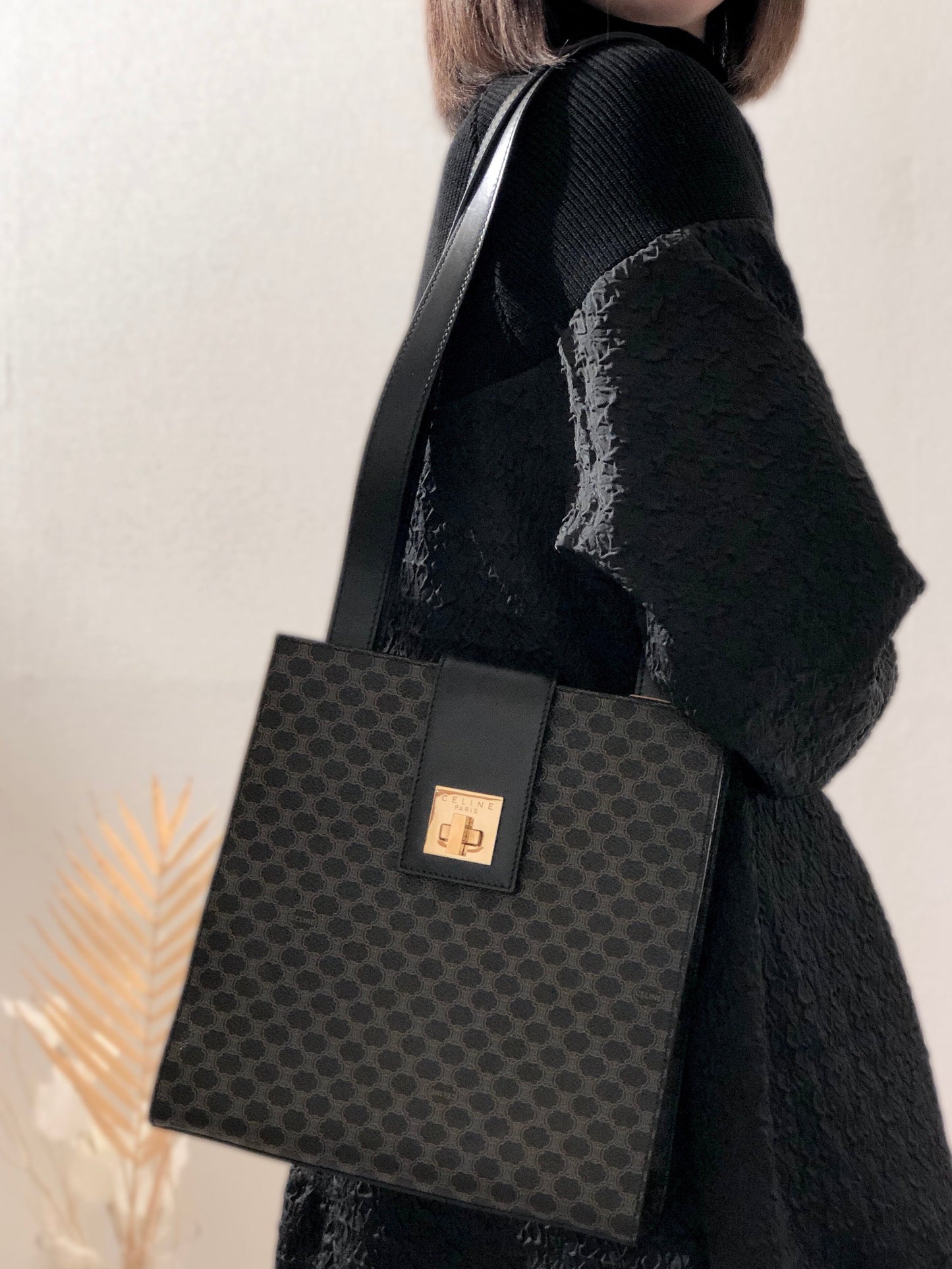 CELINE Macadam turn lock Shoulder bag Black Old celine