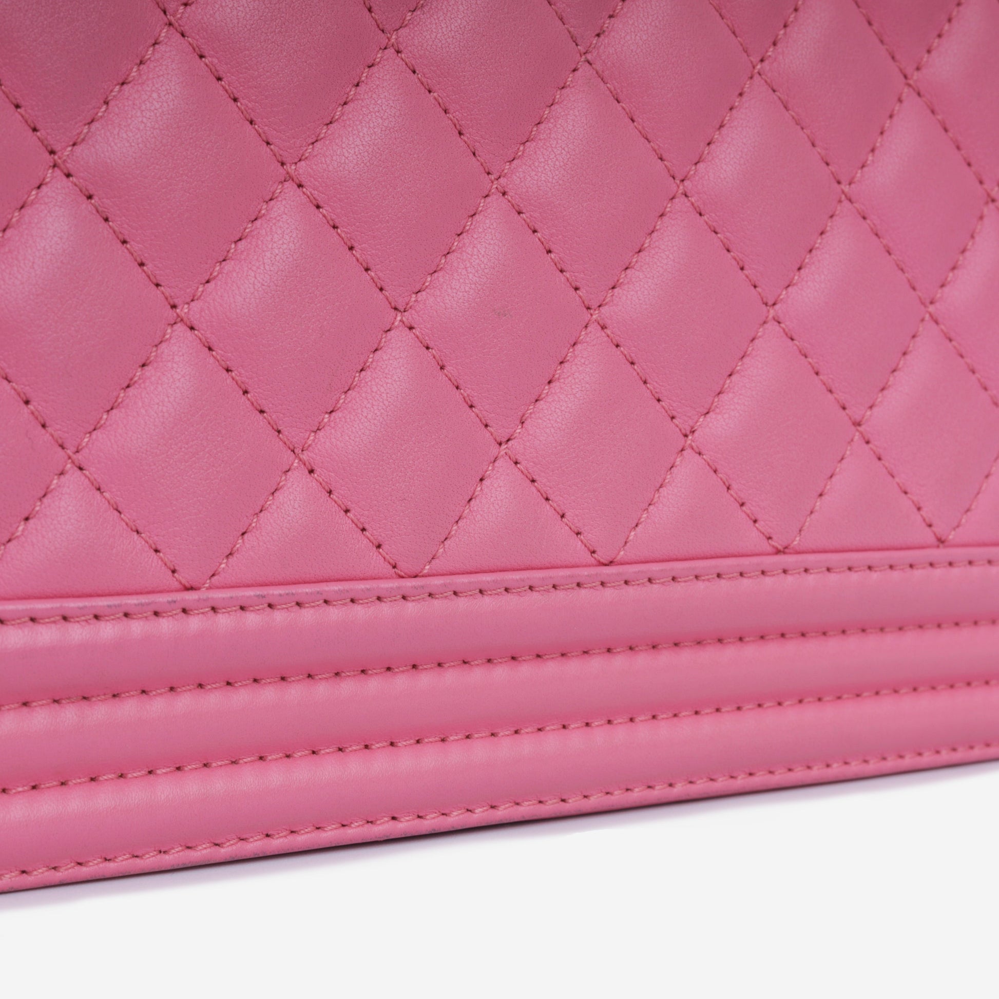Chanel Boy Bag Shoulder Bag - Rovelle Bags