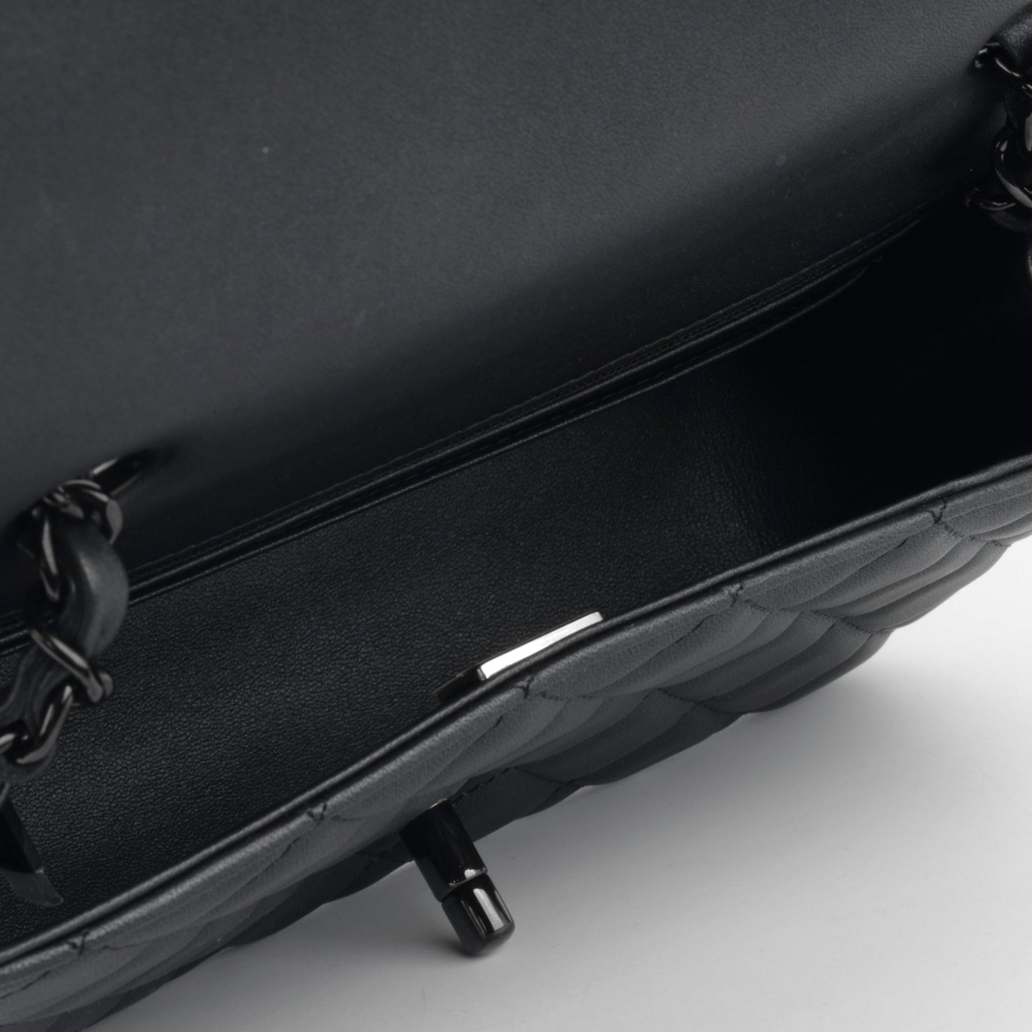 Chanel Classic Flap Shoulder Bag - Rovelle Bags