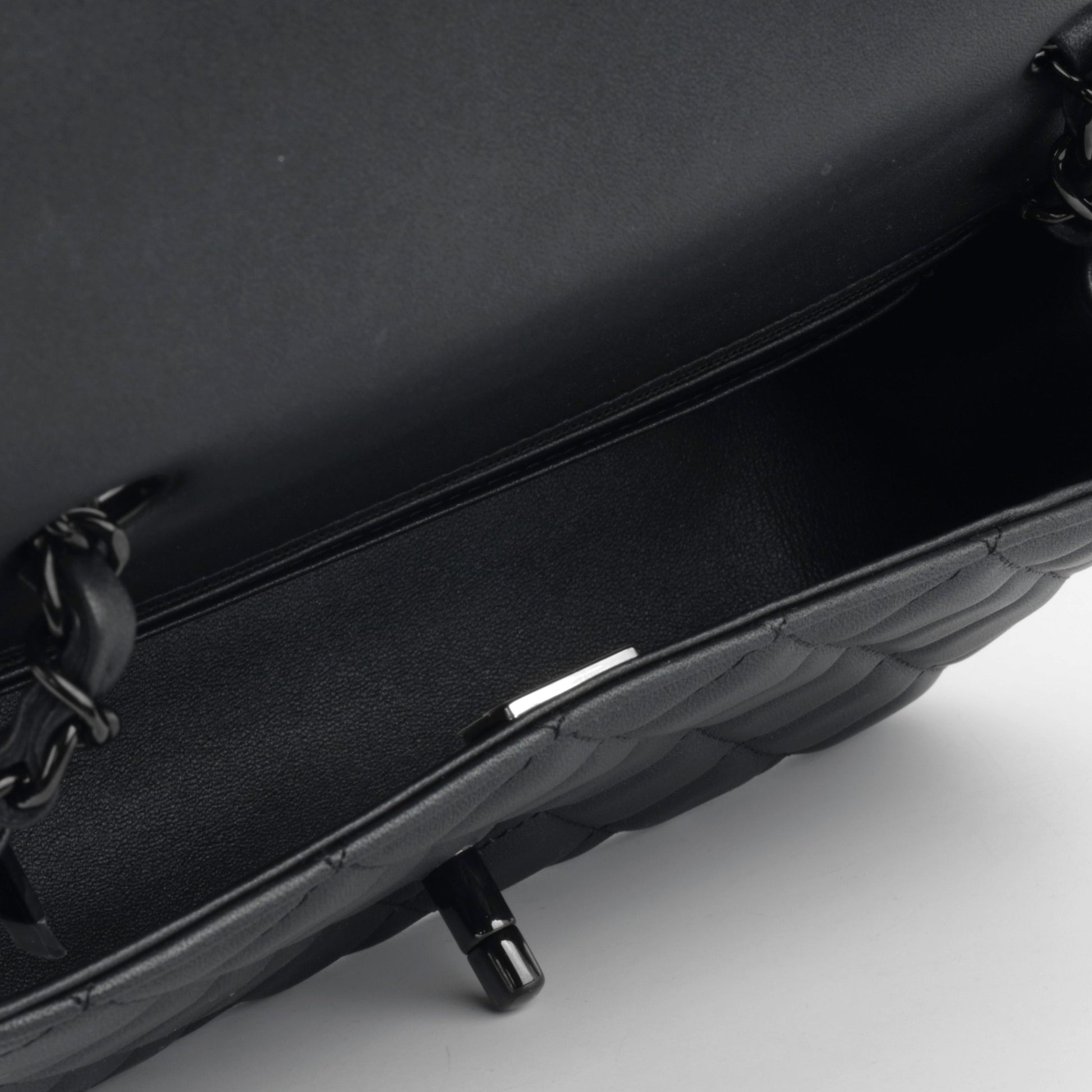 Chanel Classic Flap Shoulder Bag - Rovelle Bags
