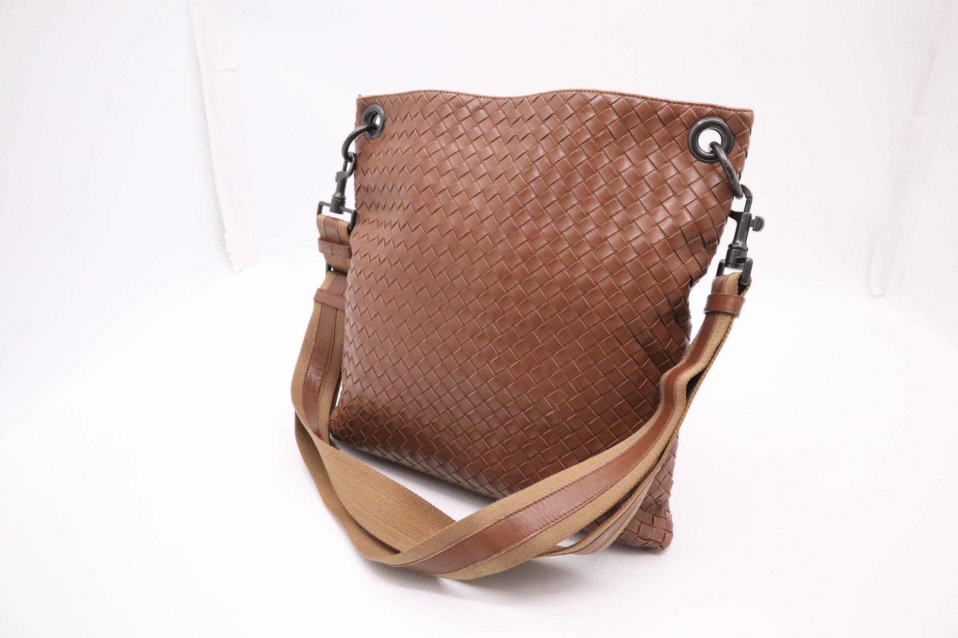 Bottega Veneta Veneta Crossbody - Rovelle Bags