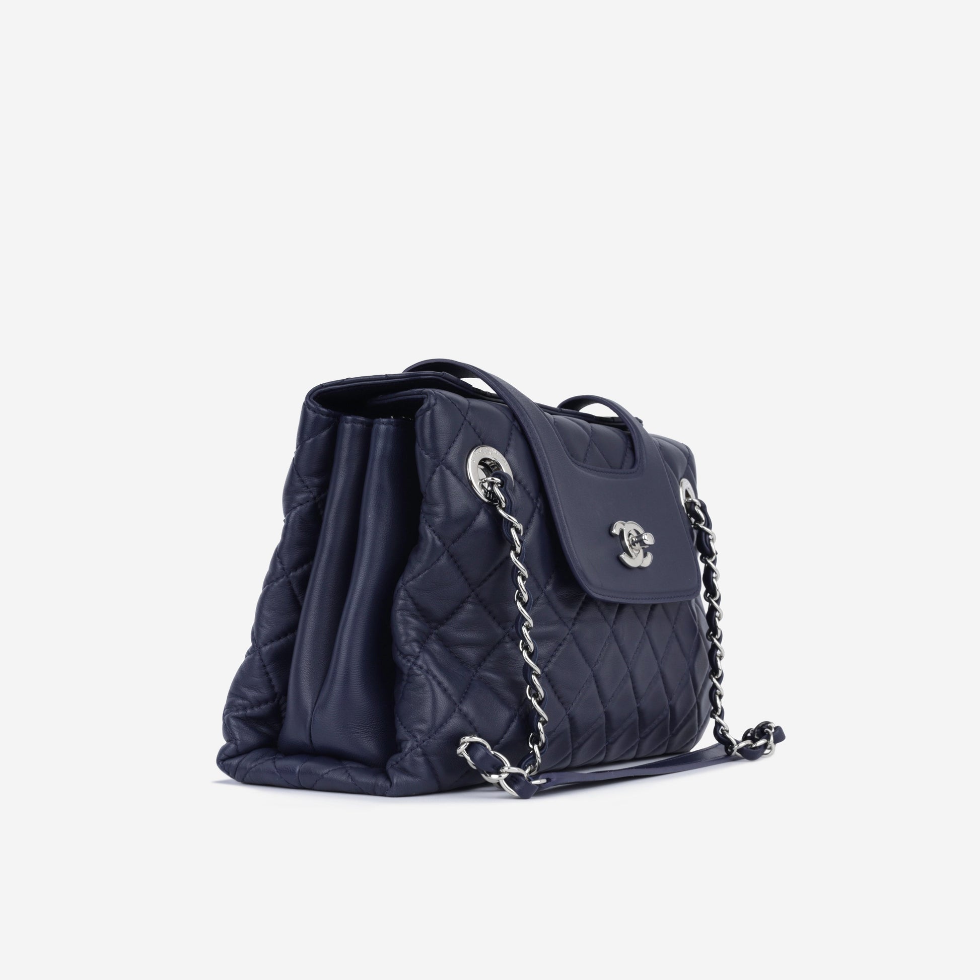 Chanel Classic Flap Shoulder Bag - Rovelle Bags