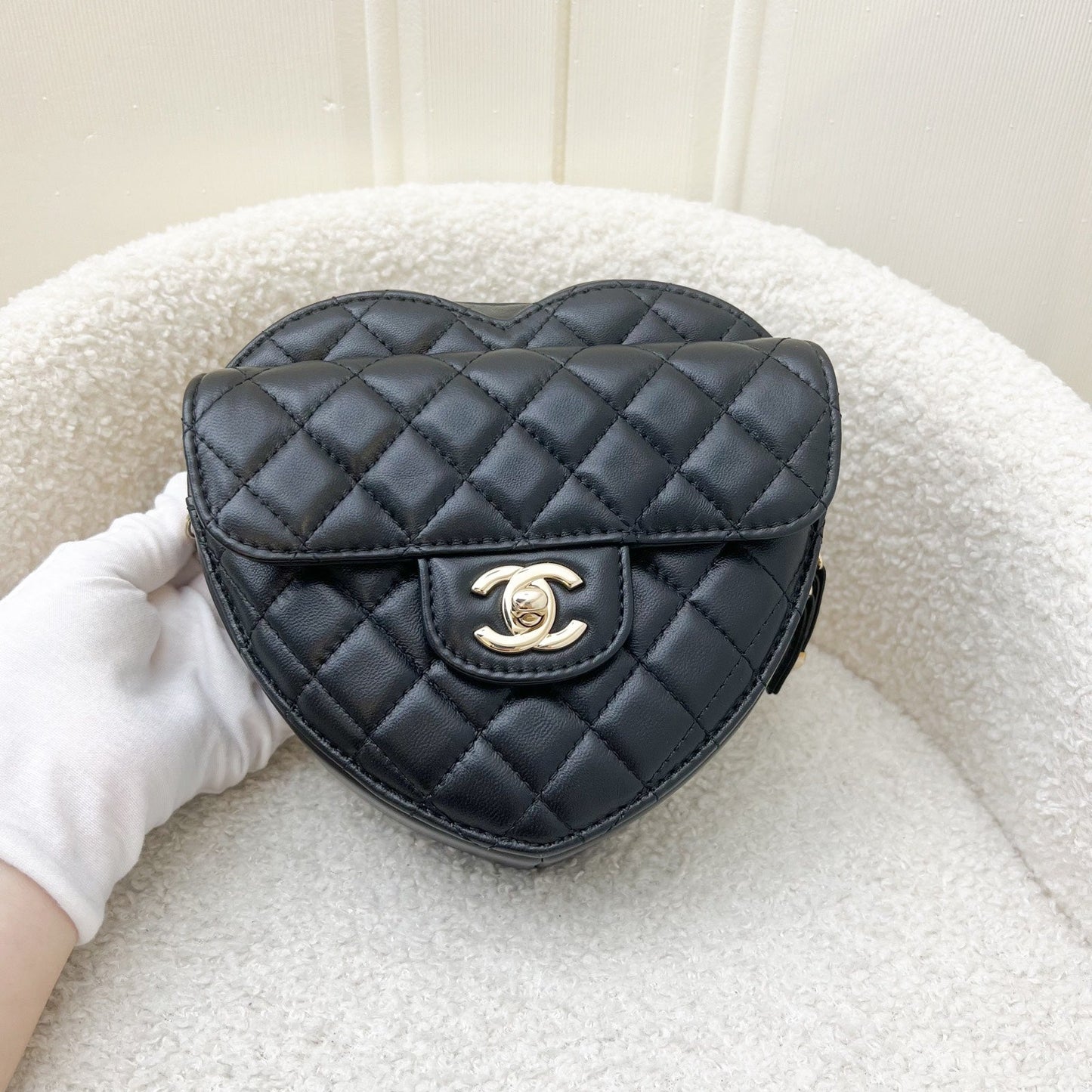 Chanel Large Heart Handbag - Rovelle Bags