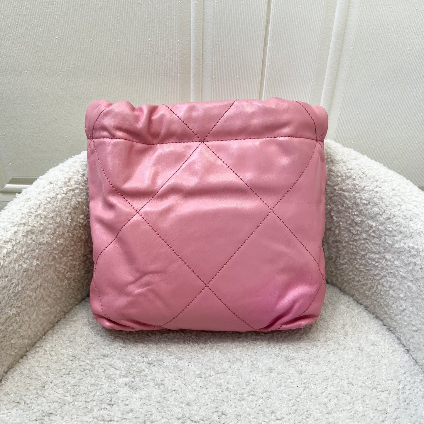 Chanel 22 Mini Hobo Handbag - Rovelle Bags