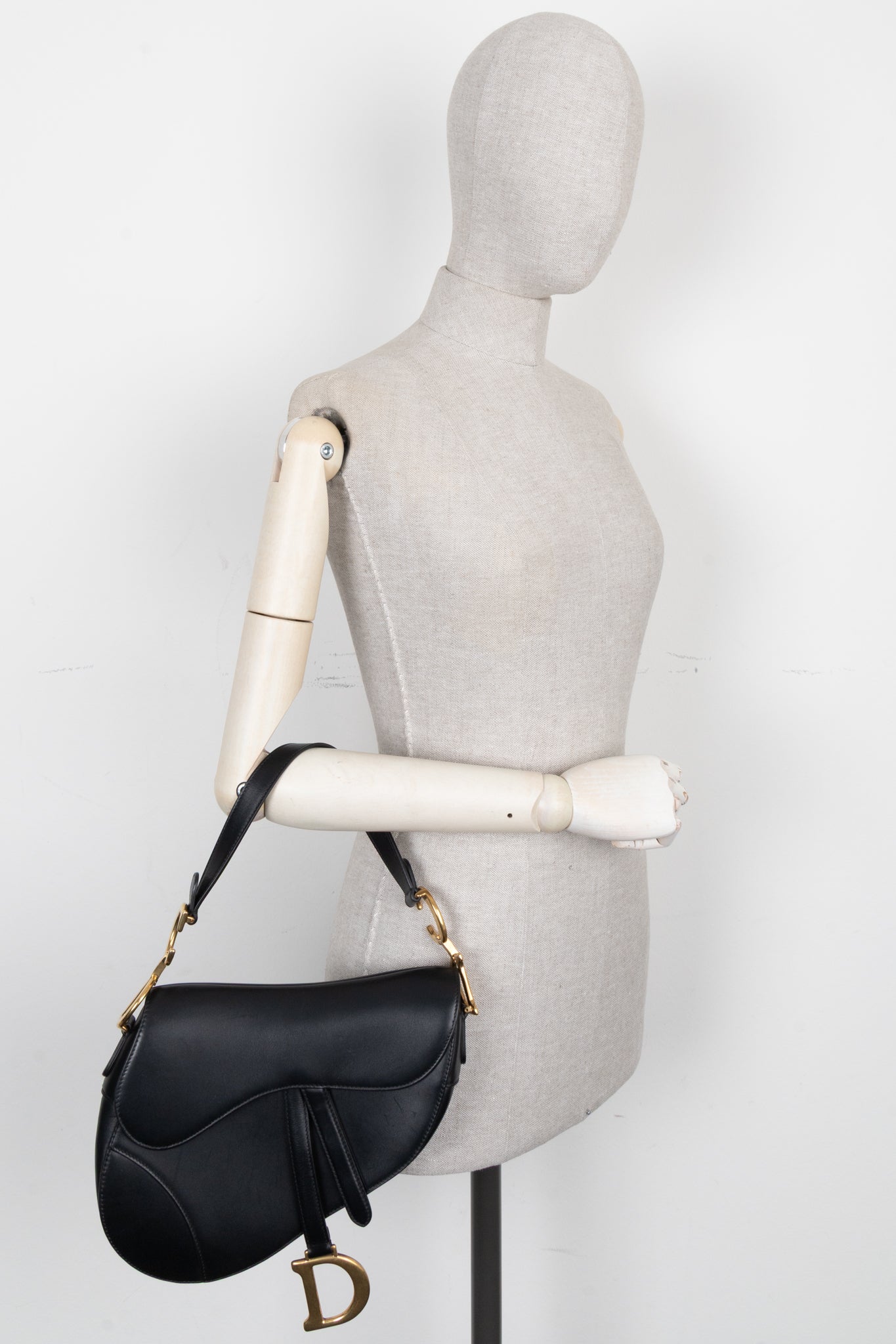 Dior Saddle Crossbody - Rovelle Bags
