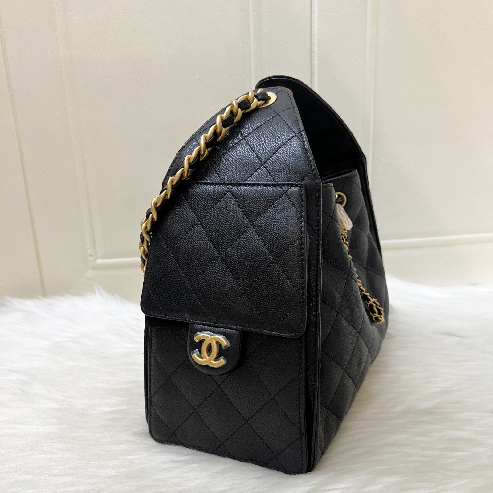 Chanel 25 Small Hobo Hobo Bag - Rovelle Bags