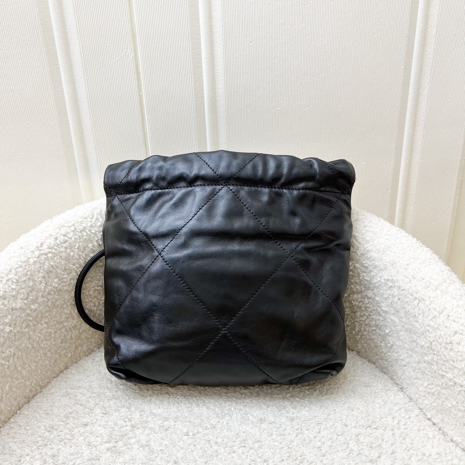 Chanel 22 Mini Hobo Handbag - Rovelle Bags