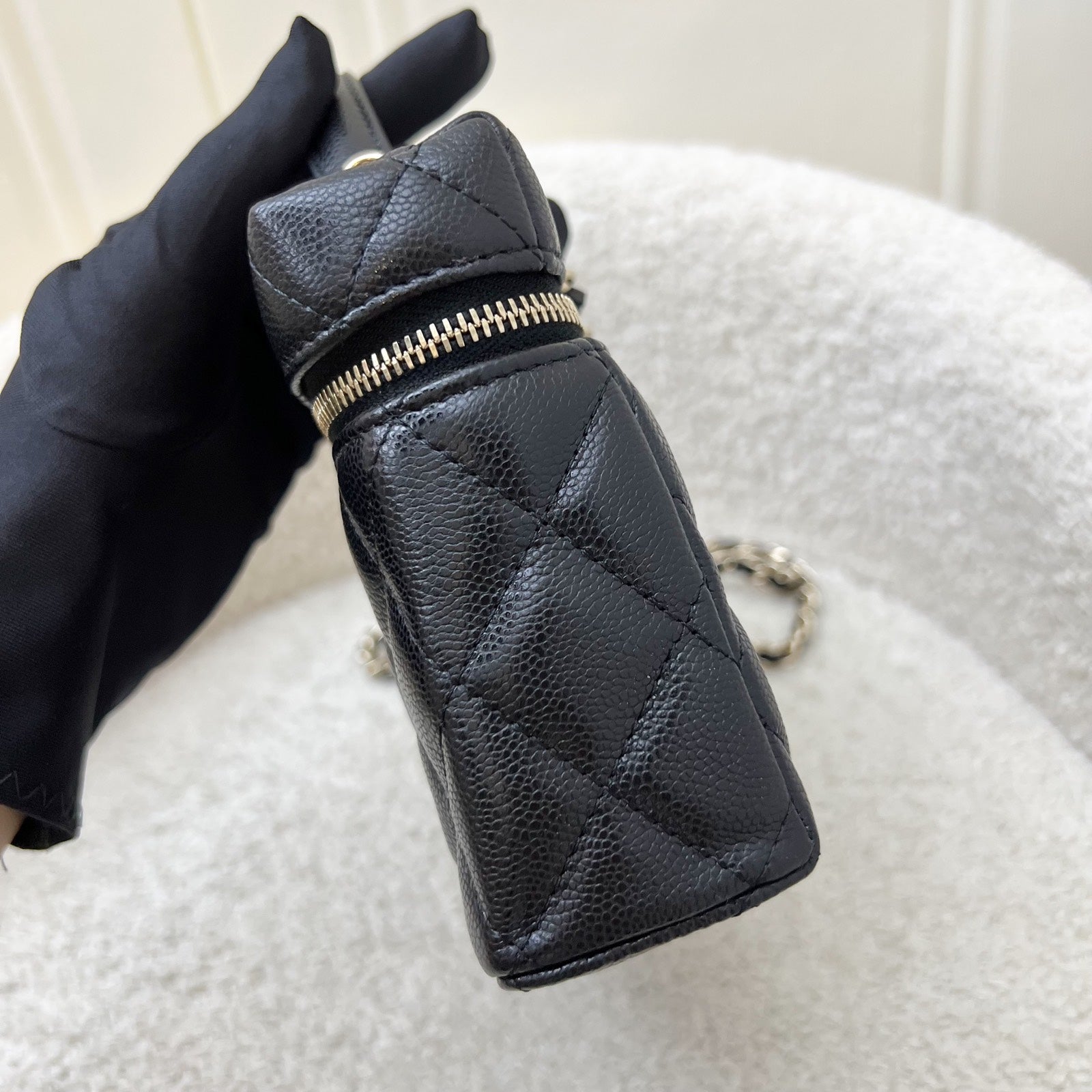 Chanel [New Local Jan 2025] Chanel Vanity Bag - Rovelle Bags