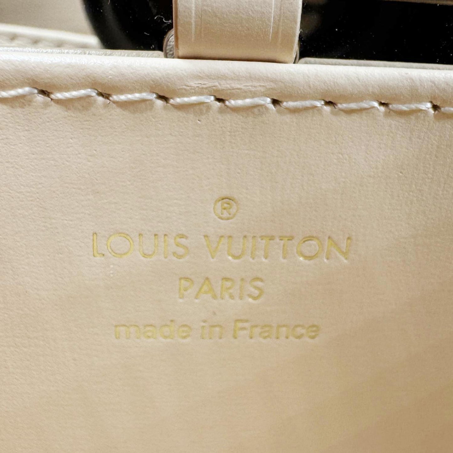LOUIS VUITTON Rose Des Vents PM Grained Leather Top Handle Crossbody Bag Creme