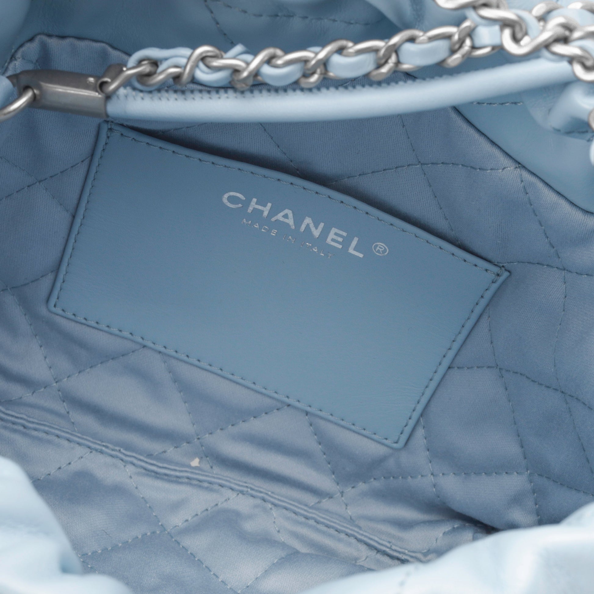 Chanel Chanel 22 Shoulder Bag - Rovelle Bags