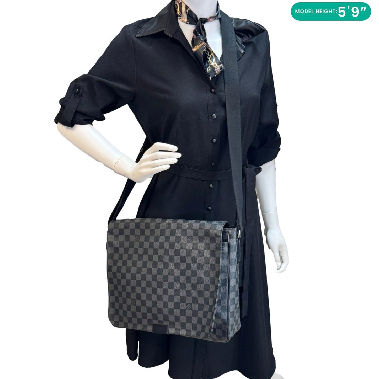 LOUIS VUITTON District MM Monogram Eclipse Messenger Bag Black