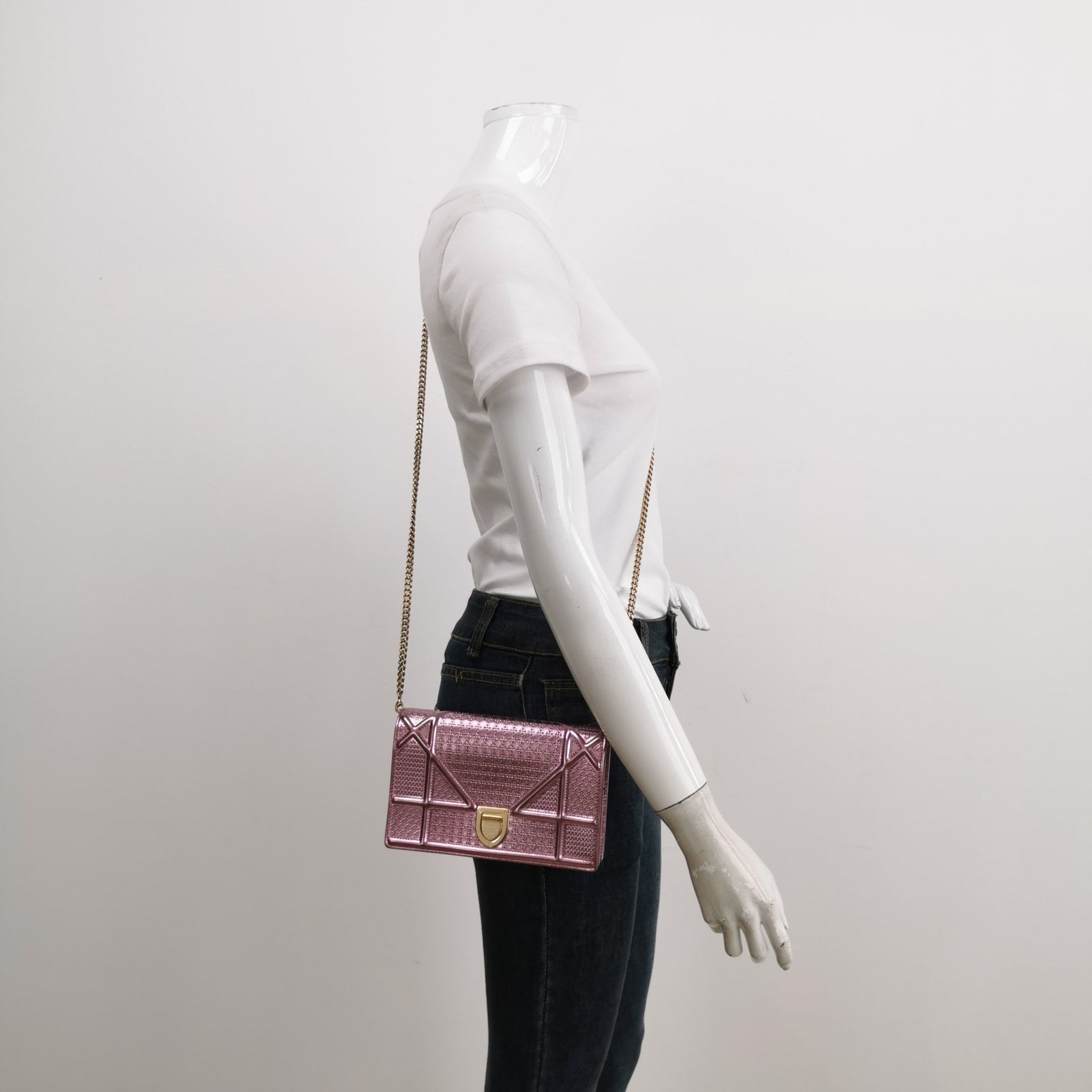 Dior Diorama Wallet on Chain Micro-cannage Pink Metallic Patent Leather Crossbody Bag