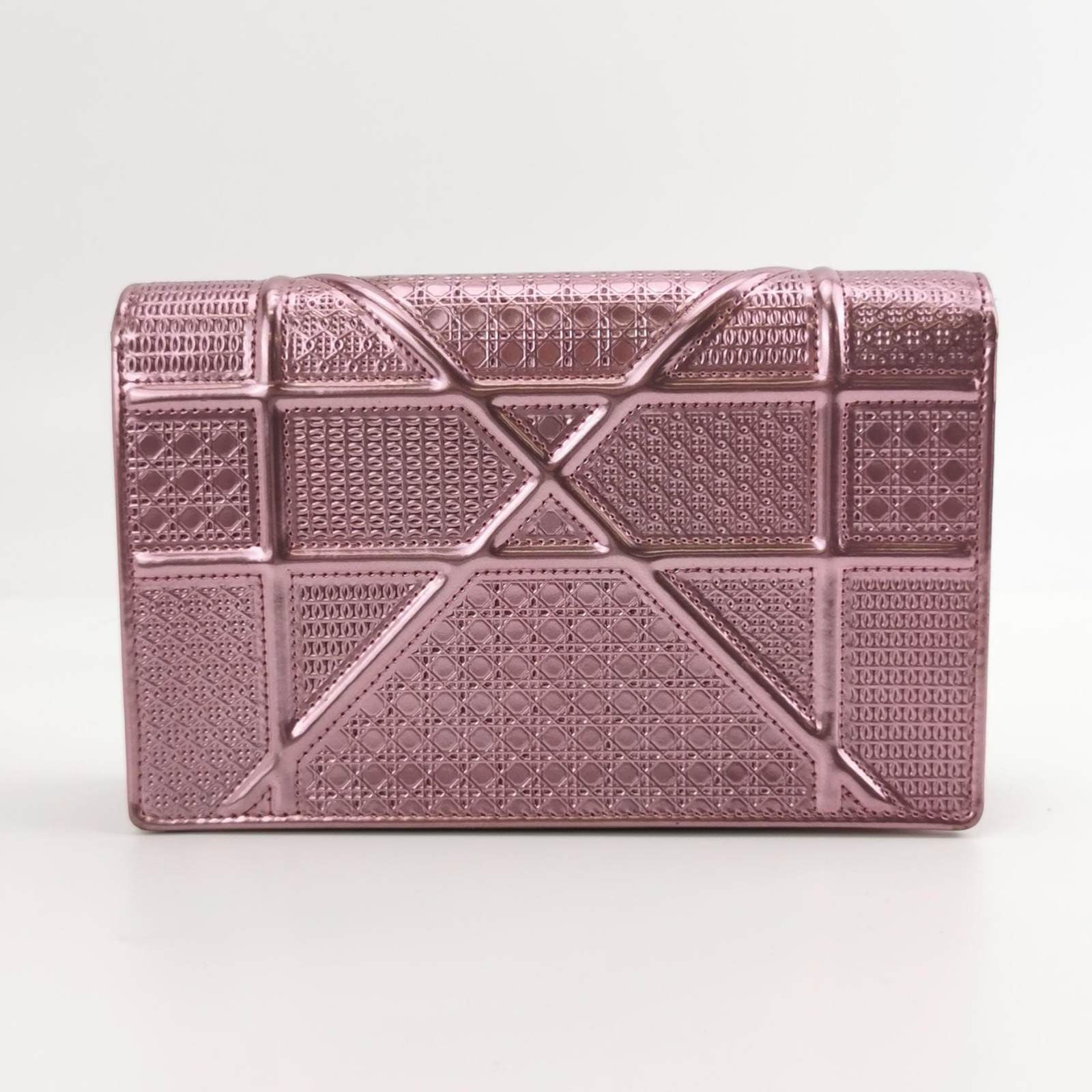 Dior Diorama Wallet on Chain Micro-cannage Pink Metallic Patent Leather Crossbody Bag