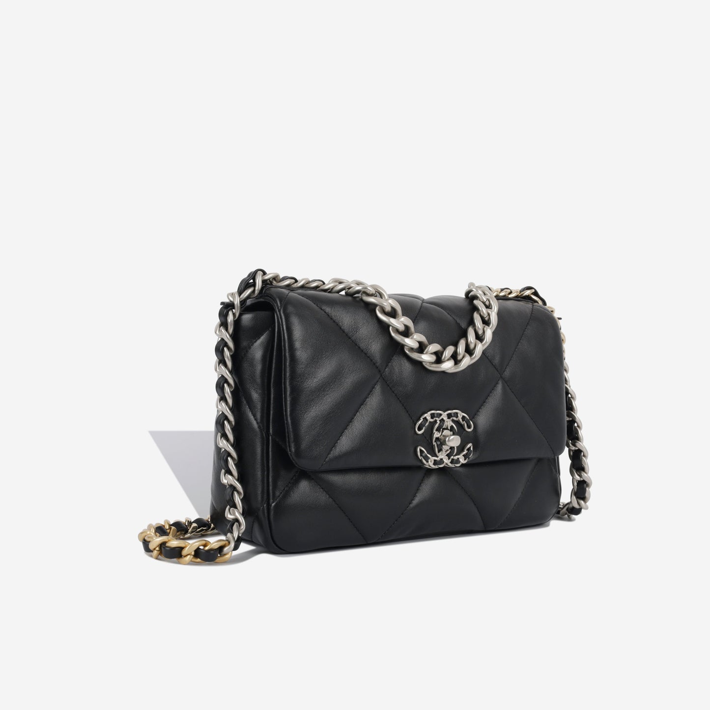 Chanel Chanel 19 Shoulder Bag - Rovelle Bags