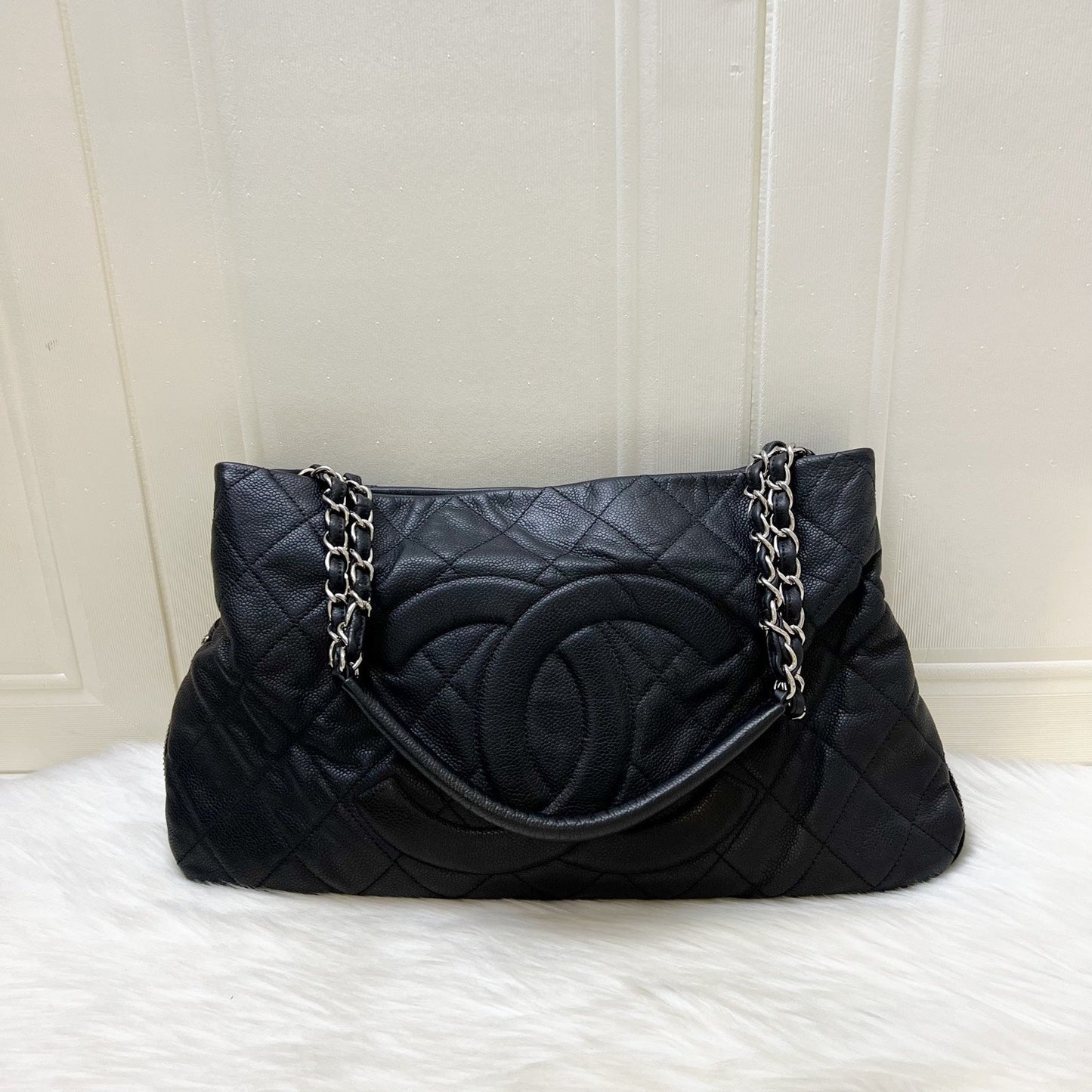 Chanel Timeless CC Tote Tote Bag - Rovelle Bags