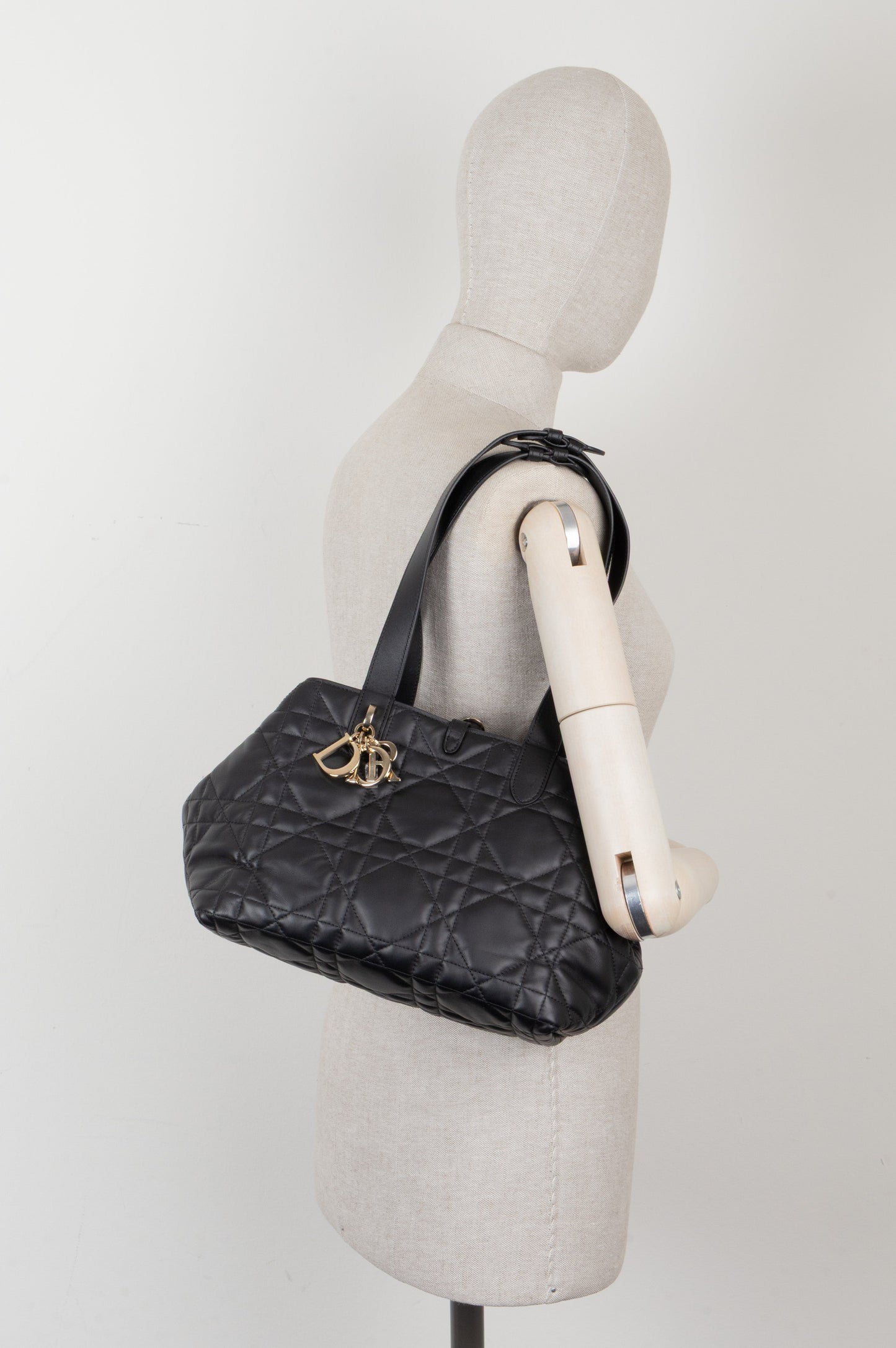 Dior Handbag - Rovelle Bags
