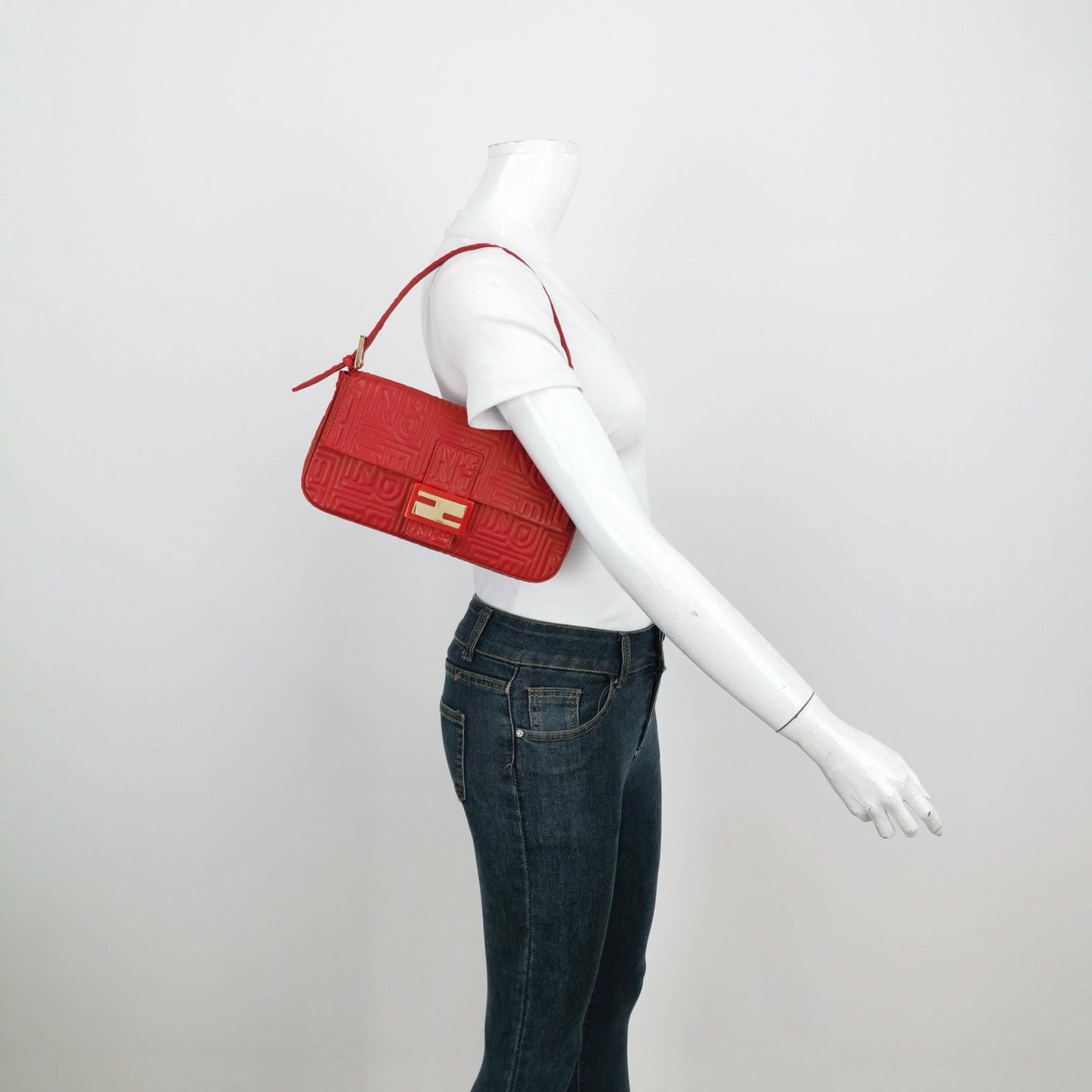Fendi Baguette 1997 Re-edition 3D Embossed Red Leather Shoulder bag