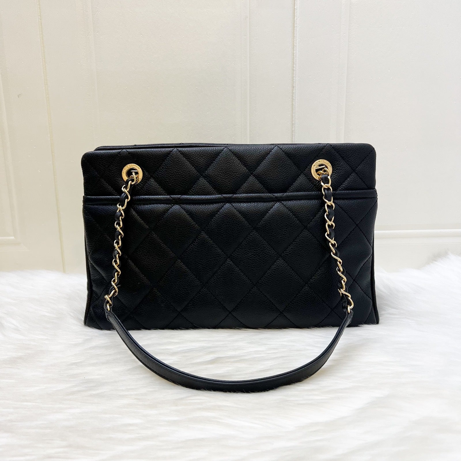 Chanel Timeless CC Shoulder Tote Tote Bag - Rovelle Bags