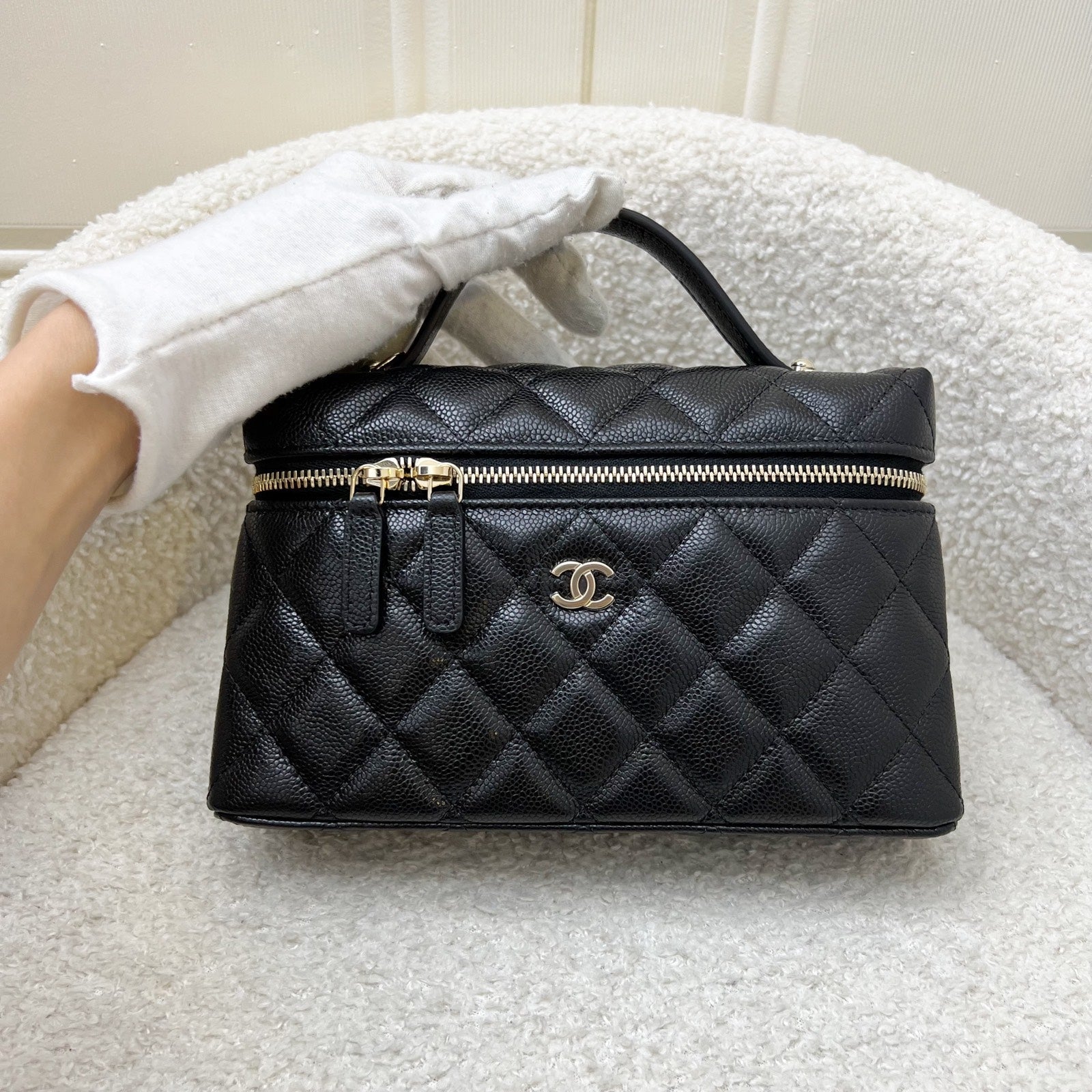 Chanel 25C Vanity / Clutch with Vanity Bag - Rovelle Bags