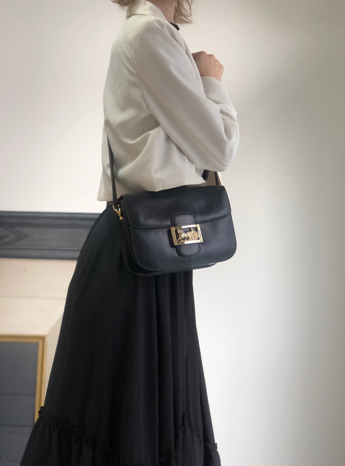 CELINE Horse Carriage Crossbody Shoulder bag Black mimnwz