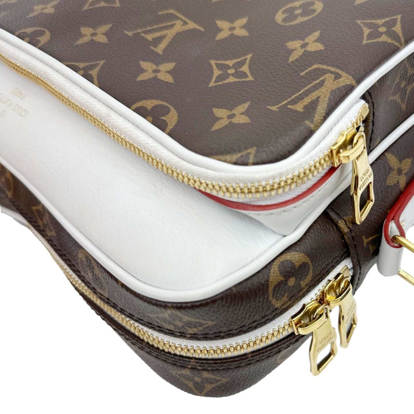 LOUIS VUITTON x NBA Monogram Nil Monogram Canvas Messenger Bag Brown