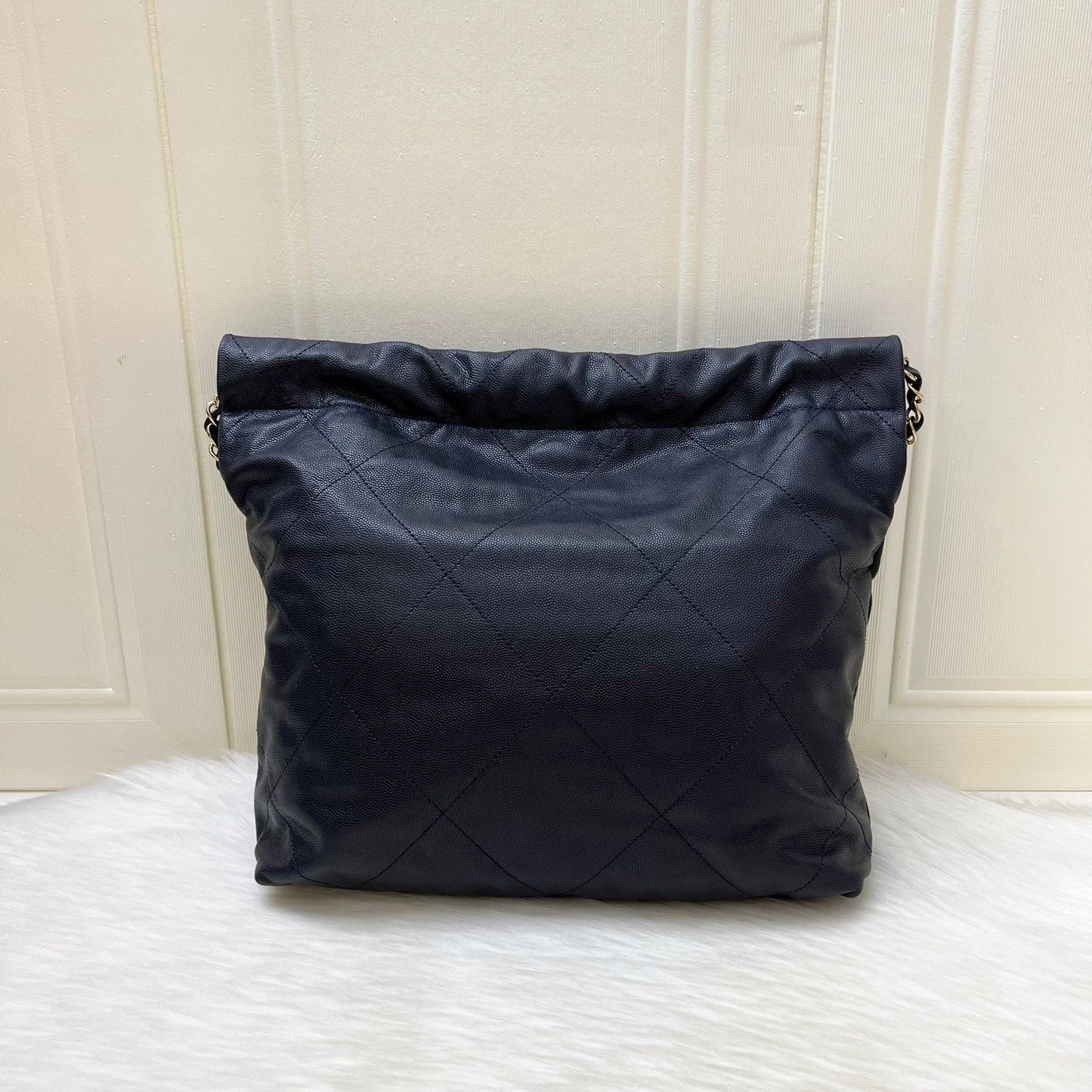 Chanel 22 Small Hobo Handbag - Rovelle Bags
