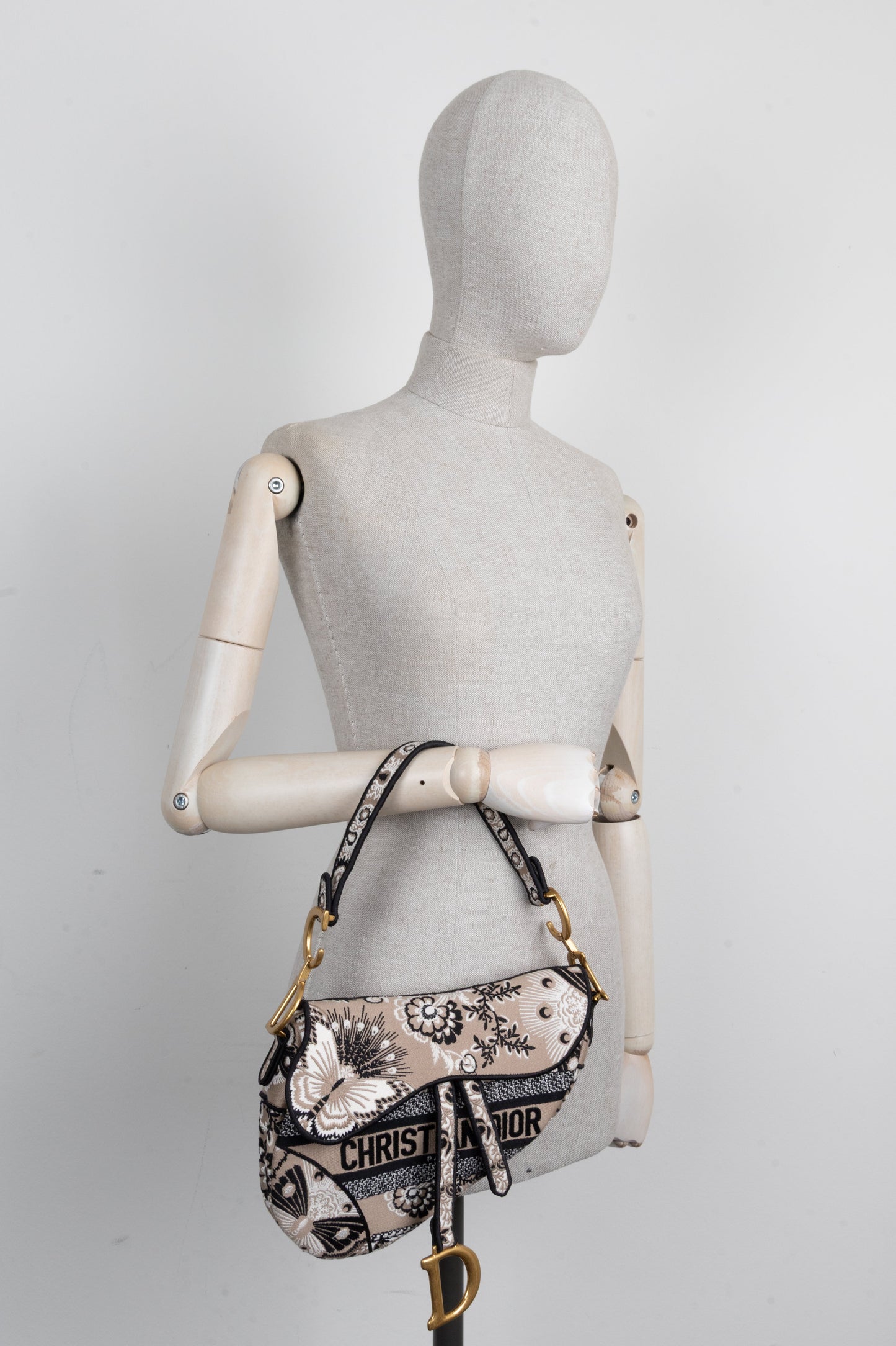 Dior Saddle Crossbody - Rovelle Bags