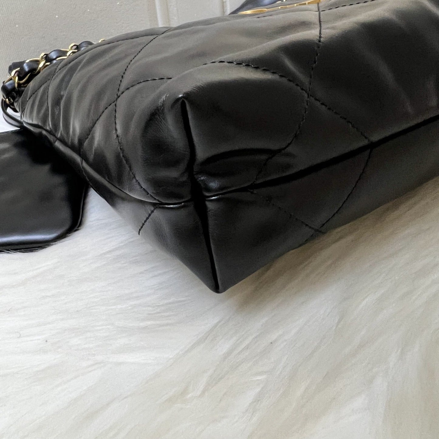 Chanel 22 Small Hobo Hobo Bag - Rovelle Bags