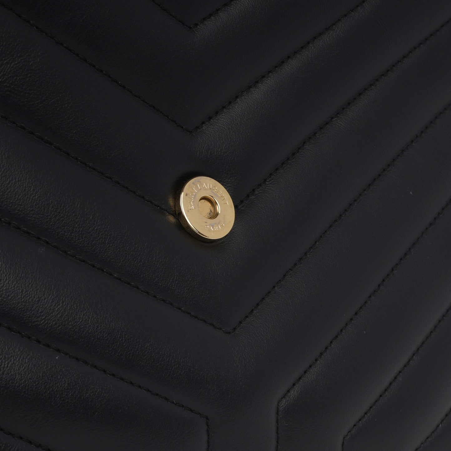 Saint Laurent Loulou Shoulder Bag - Rovelle Bags