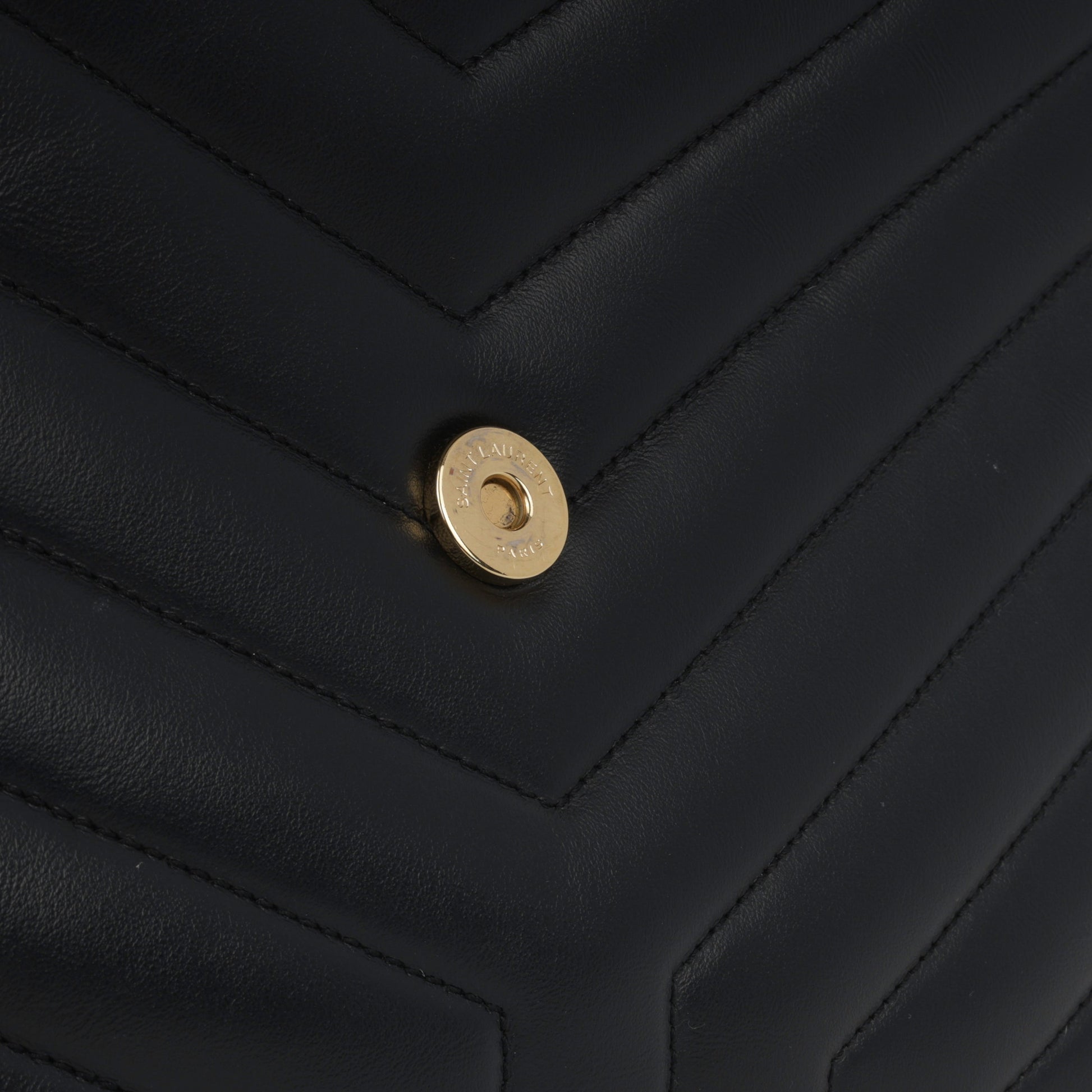 Saint Laurent Loulou Shoulder Bag - Rovelle Bags