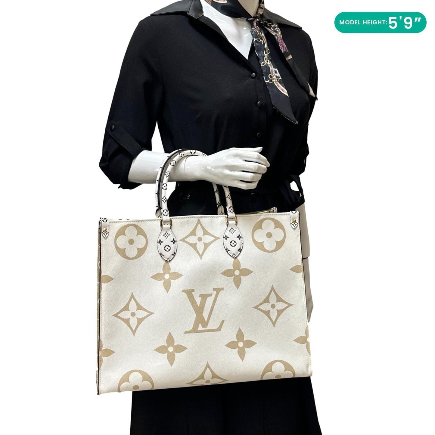 LOUIS VUITTON Onthego GM Giant Monogram Canvas Tote Shoulder Bag Khaki Green