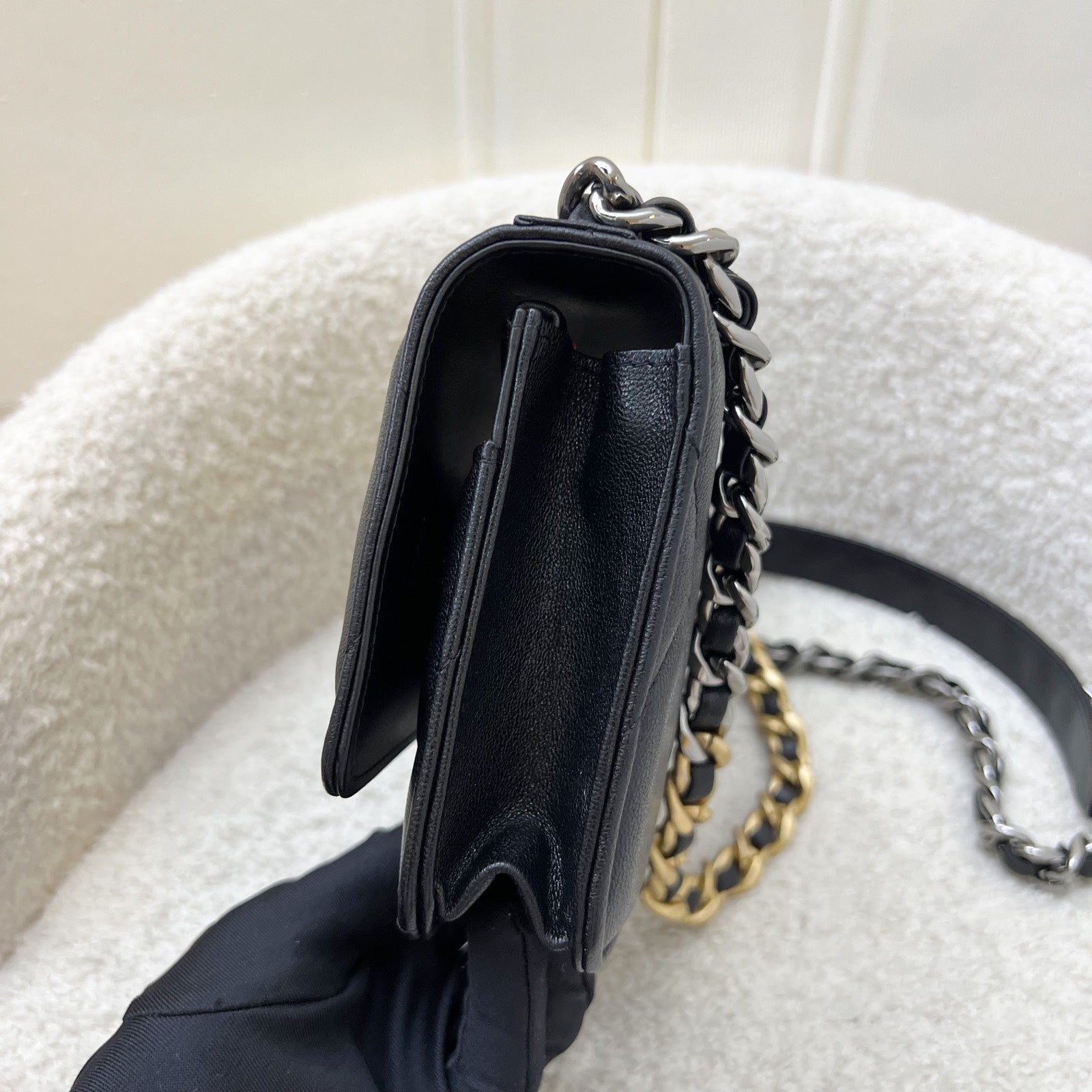 Chanel 19 Wallet on Chain WOC Crossbody Bag - Rovelle Bags