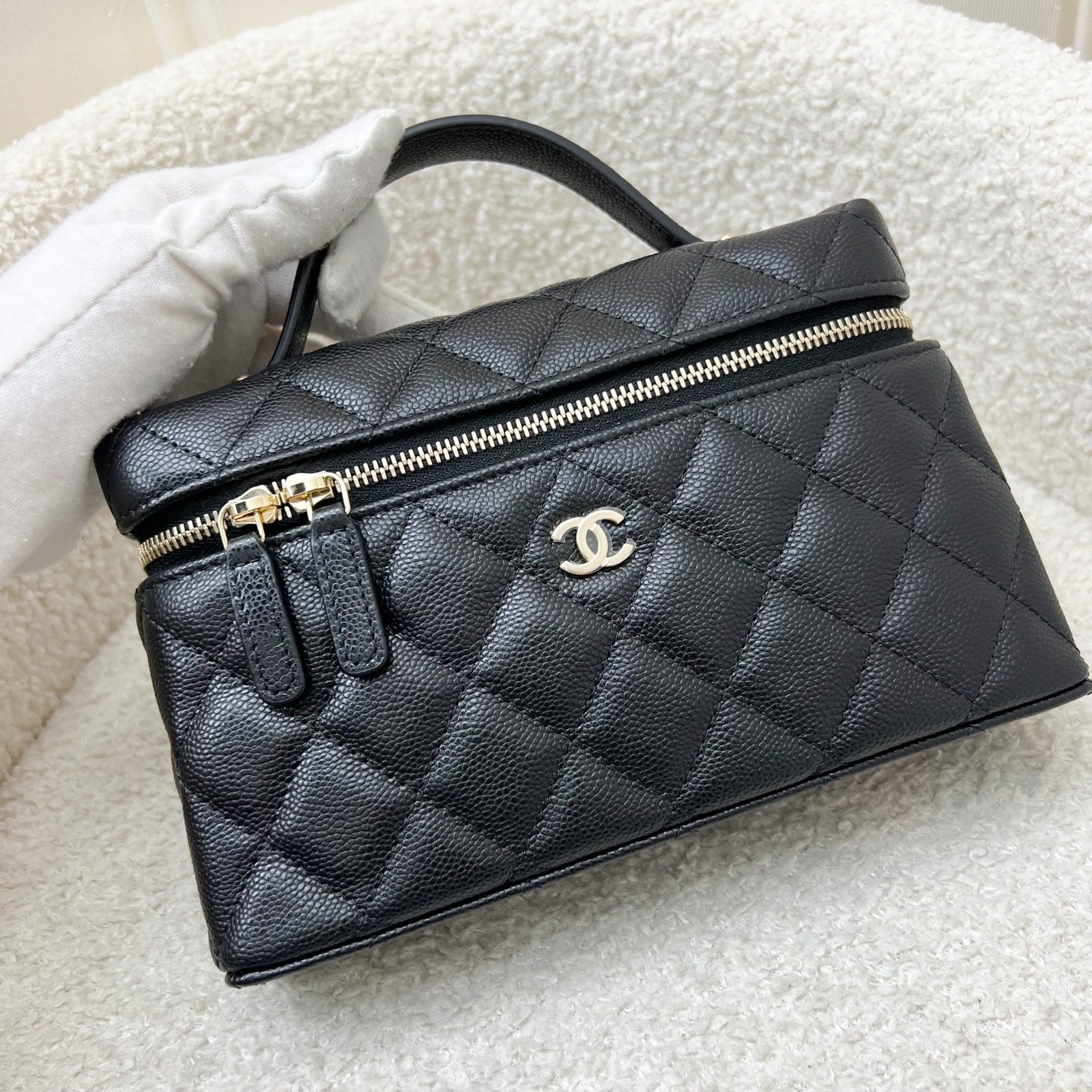 Chanel 25C Vanity / Clutch with Vanity Bag - Rovelle Bags