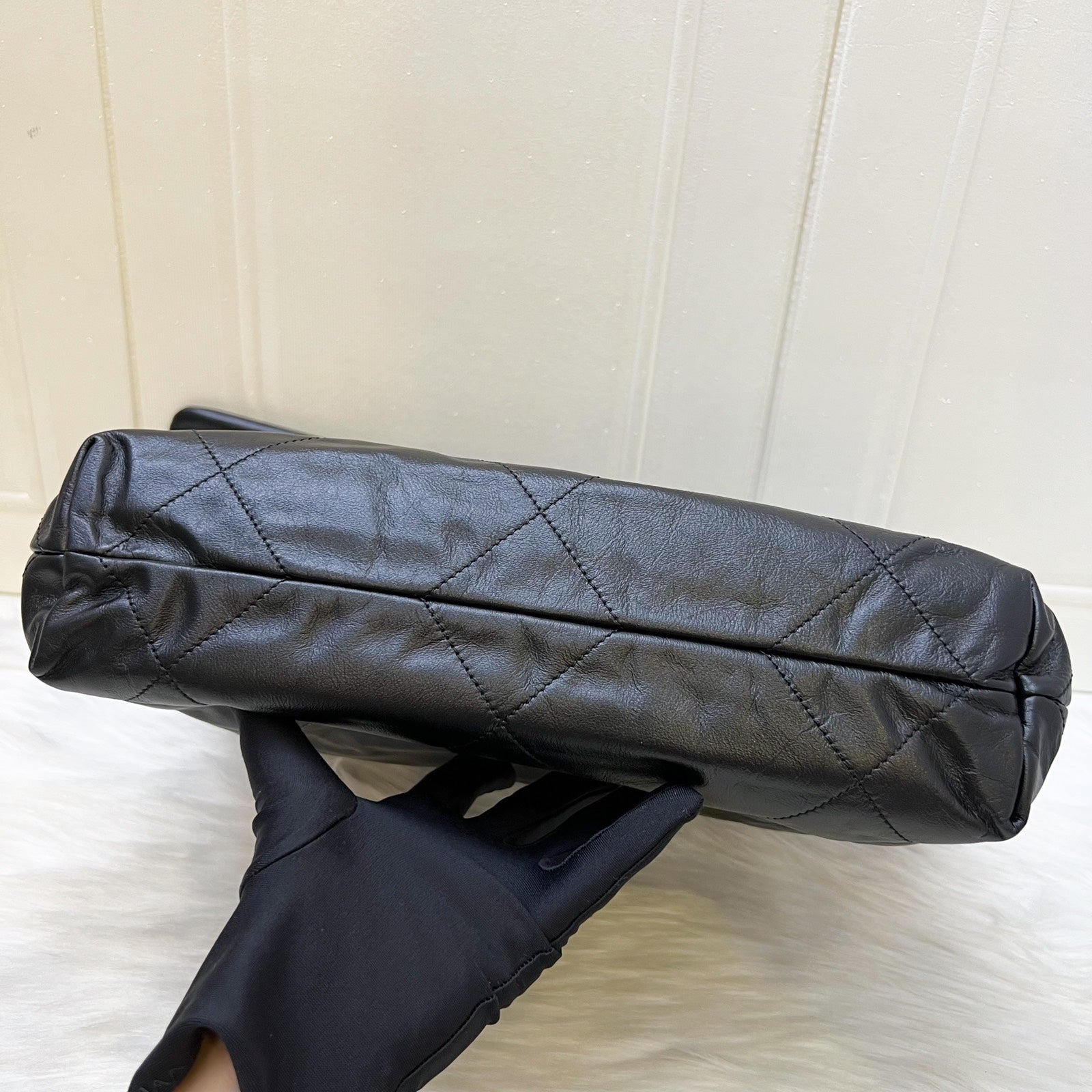 Chanel 22 Small Hobo Hobo Bag - Rovelle Bags