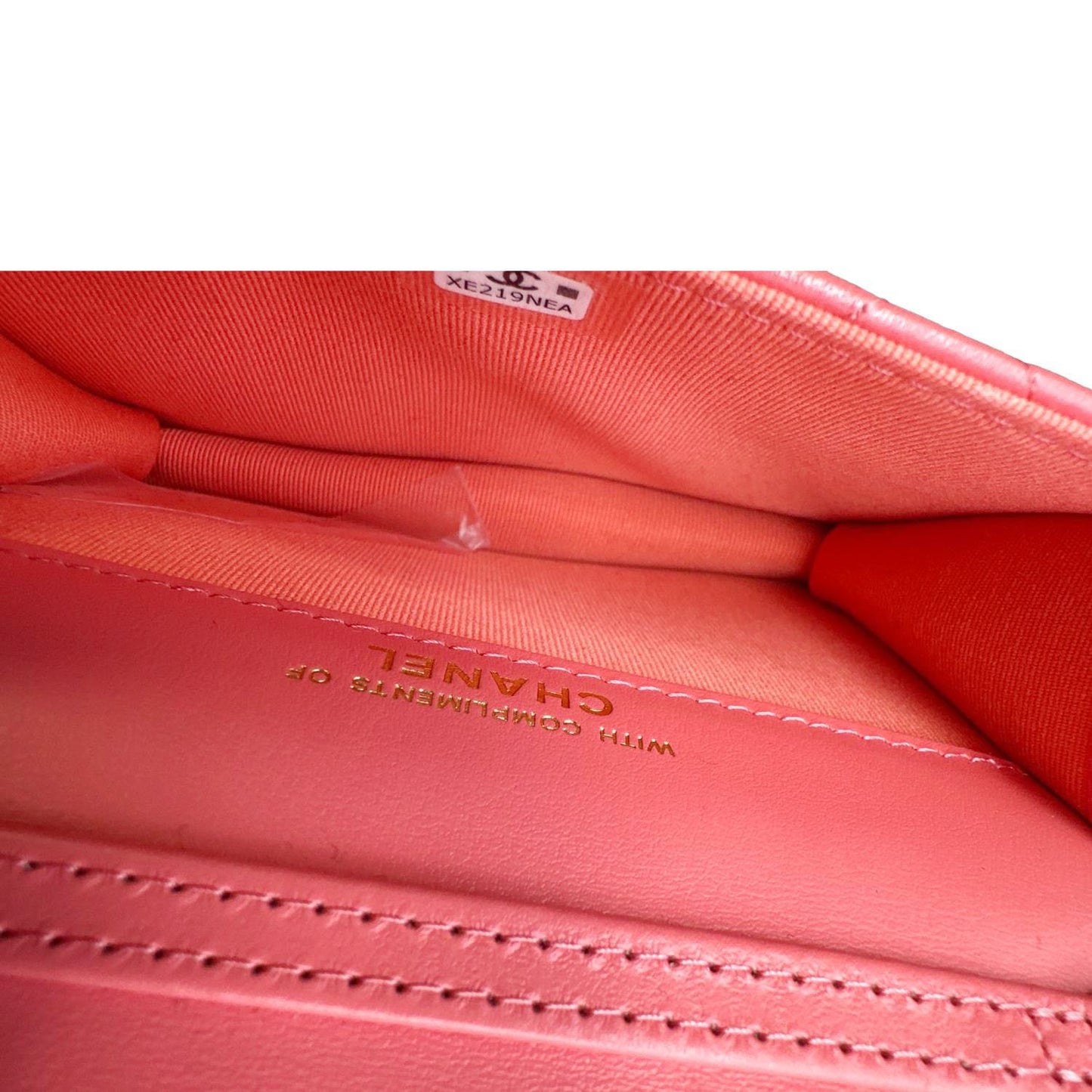 CHANEL Shiny Quilted Lambskin Leather Card Holder On Chain Red
