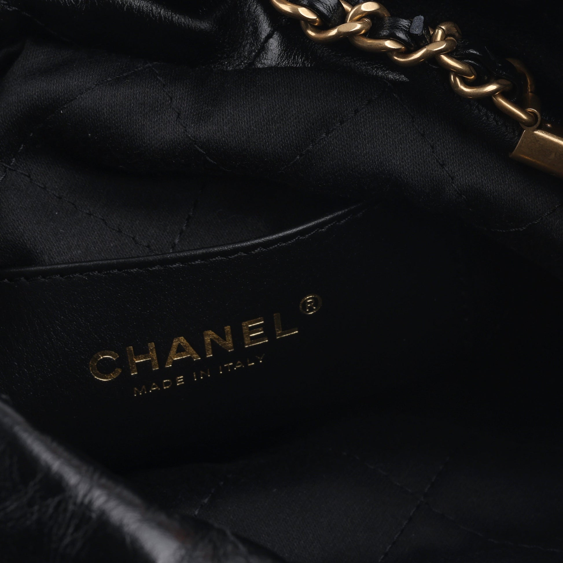 Chanel Chanel 22 Shoulder Bag - Rovelle Bags